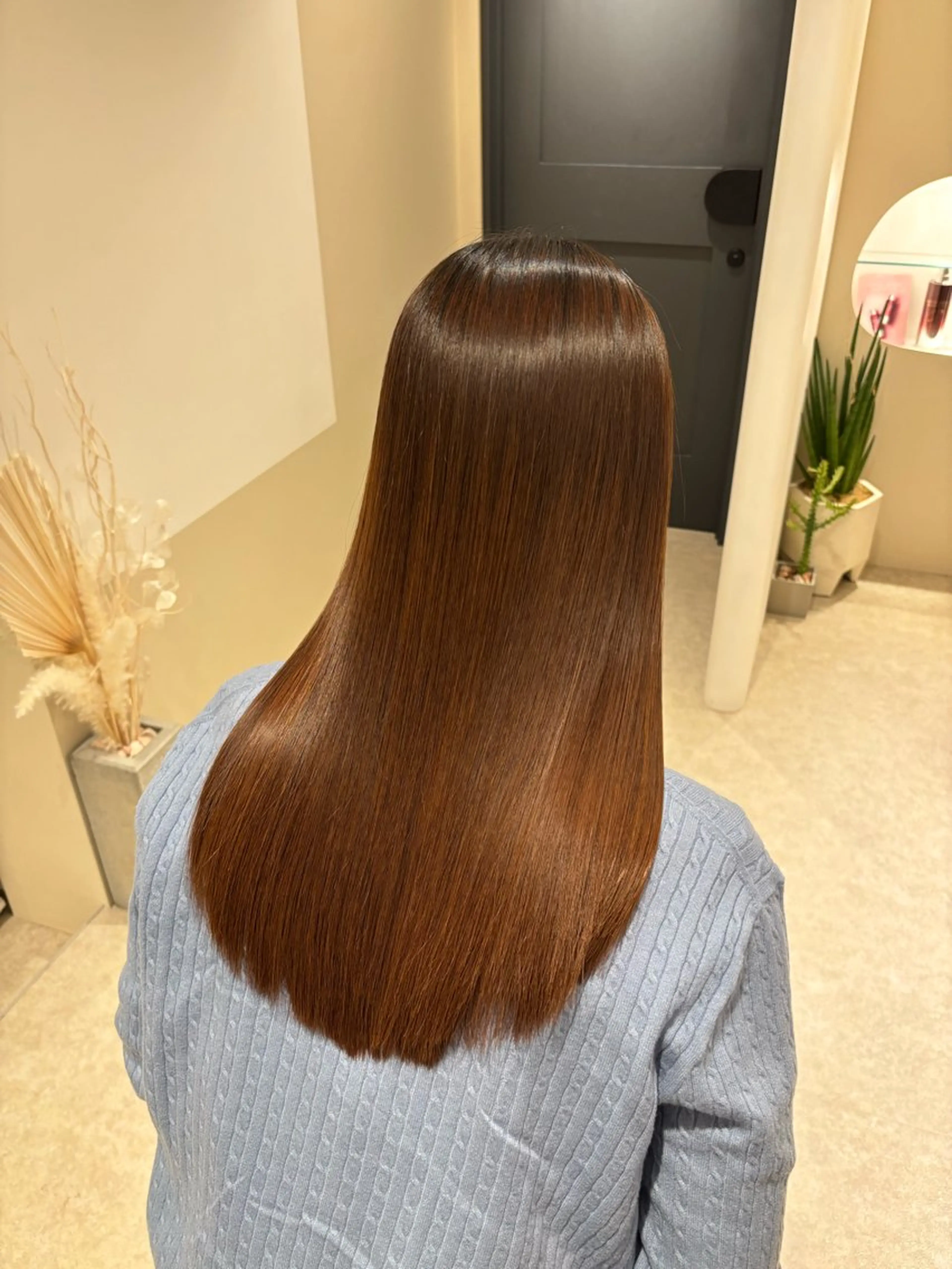 セミロング 篠崎 加奈のヘアスタイル