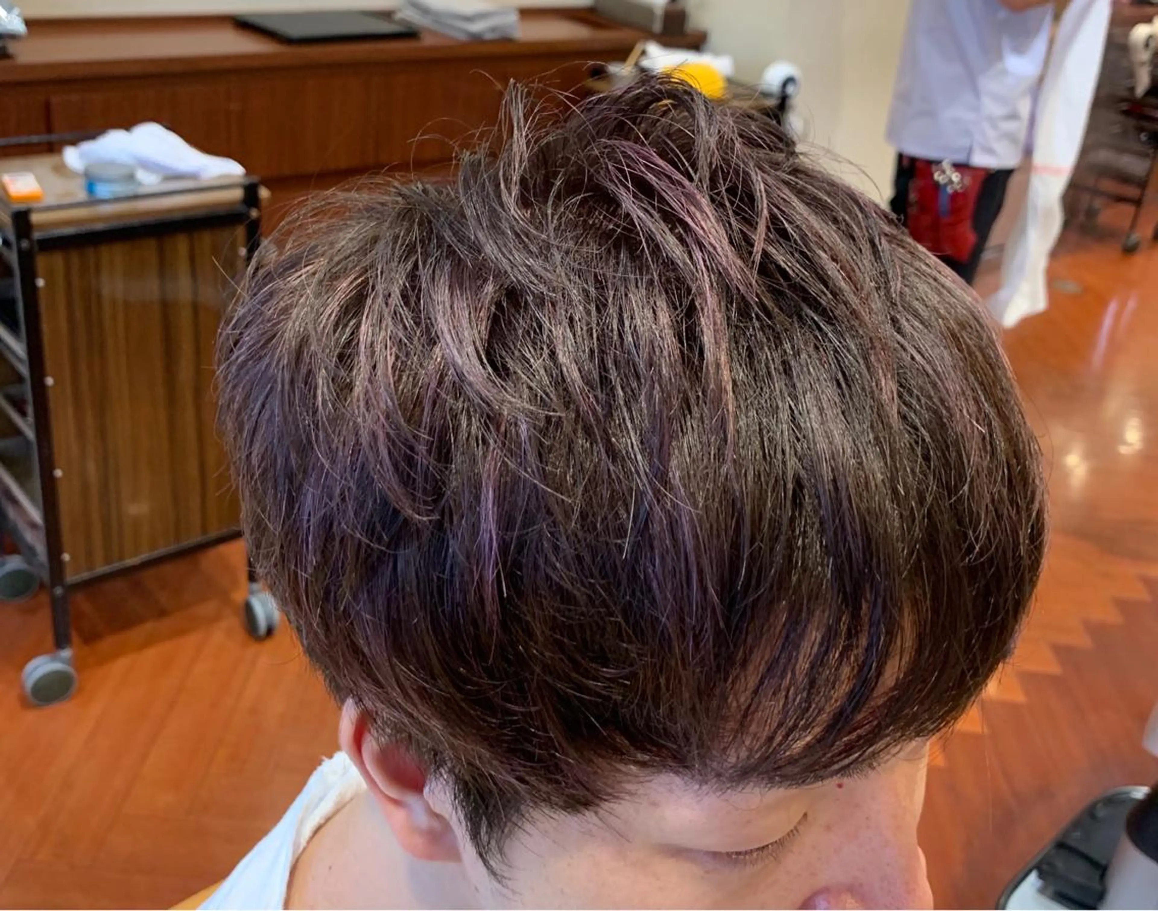 カラー メンズ メンズメッシュ メッシュ ピンクカラー sky亀戸所属・✨ホワイトカラー✨ ホワイトブリーチ✨のヘアスタイル