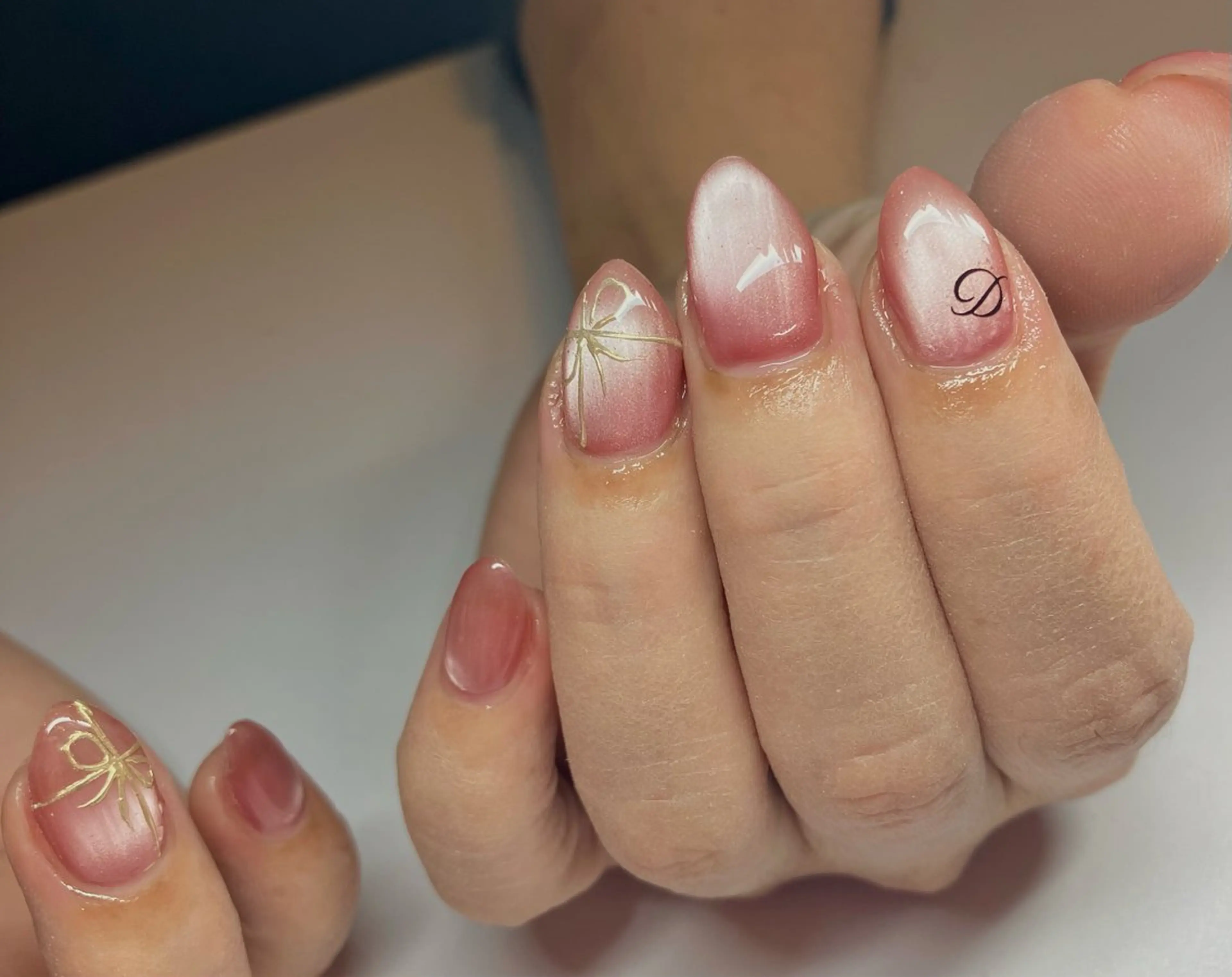 ネイル メラネイル所属・米良 裕子のネイルデザイン