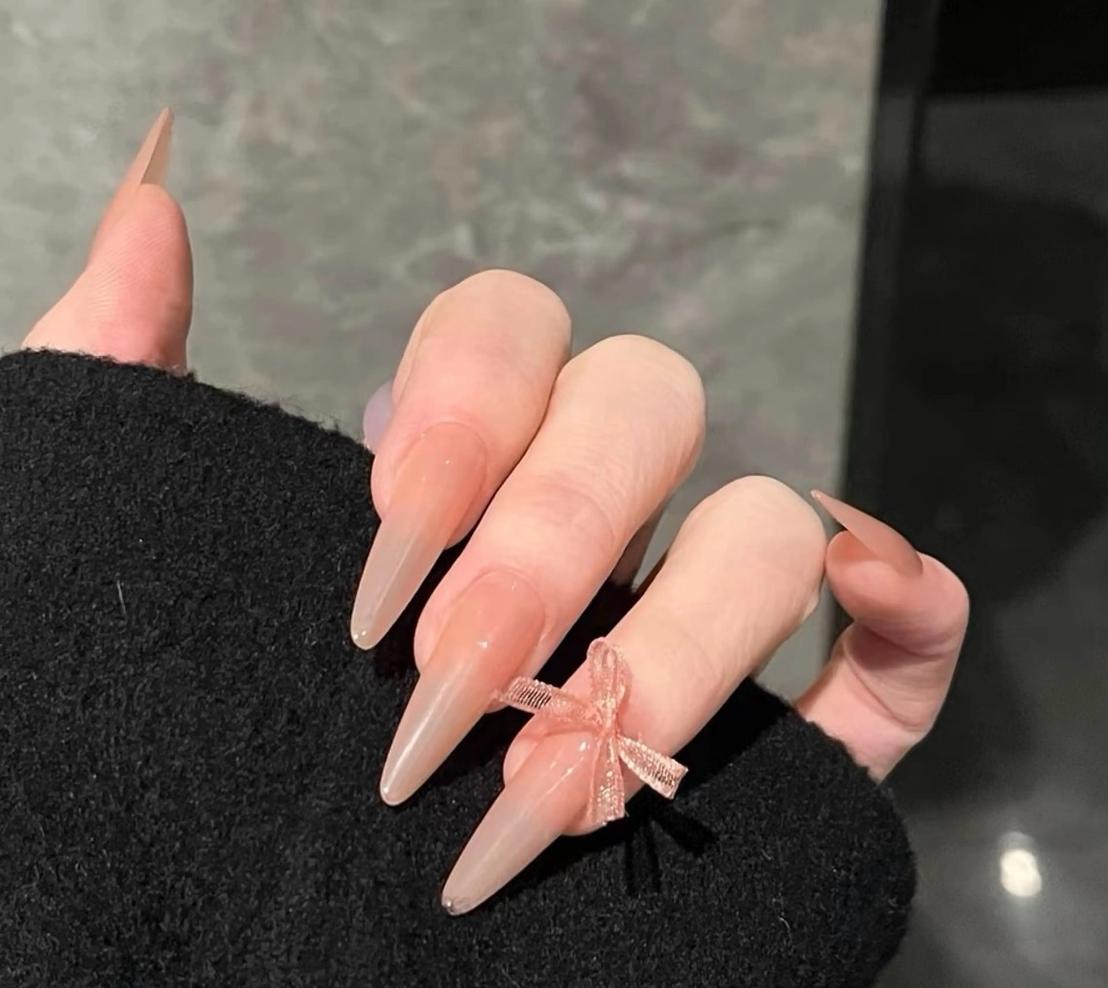 ネイル チークネイル 長さ出し フレンチネイル ガーリー 韓国ネイル sun nail池袋 モデル募集のネイルデザイン