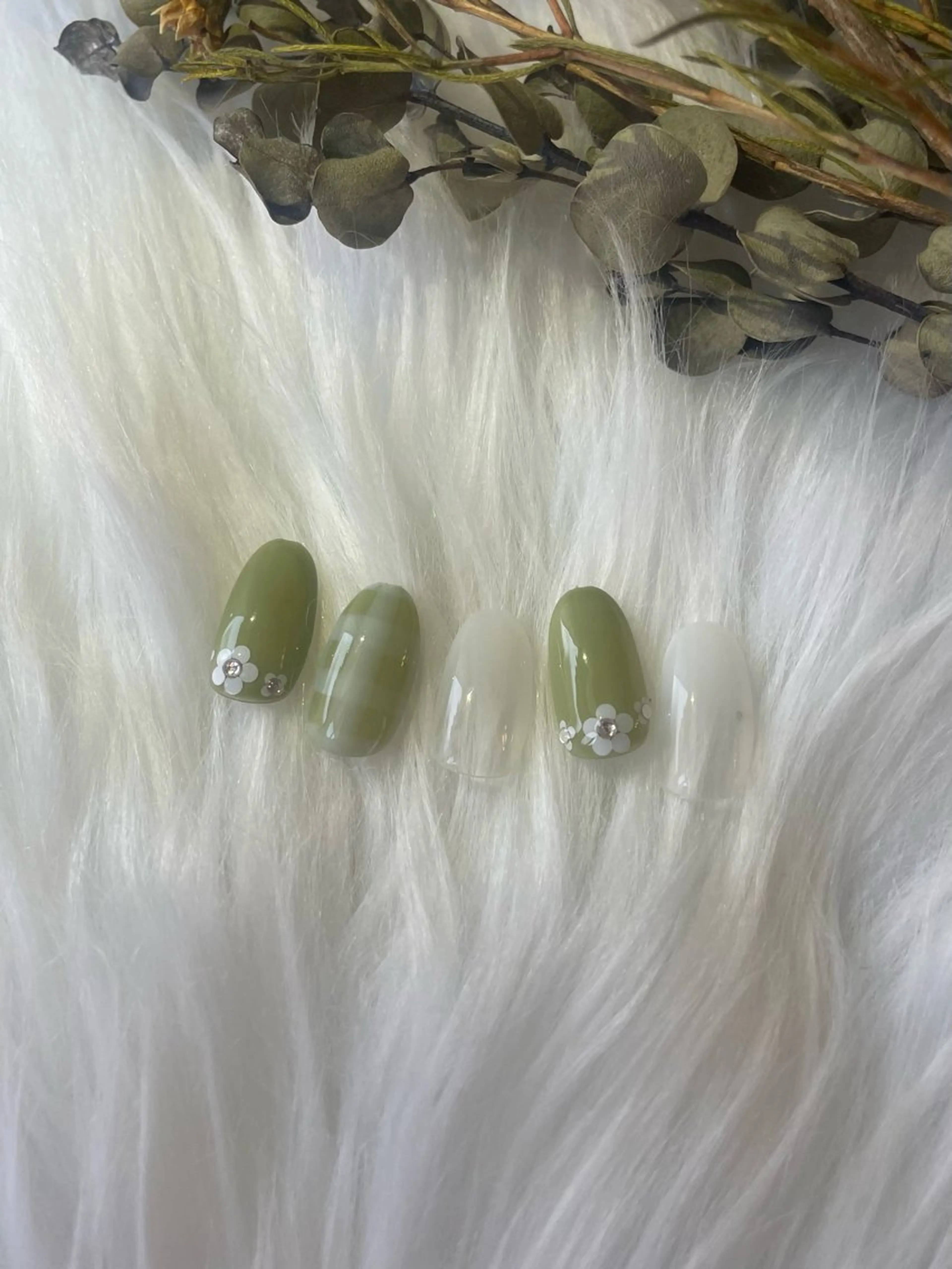 ネイル ブルー フレンチネイル キラキラネイル マグネットネイル シンプルネイル ハンドネイル timtam --sakiのネイルデザイン