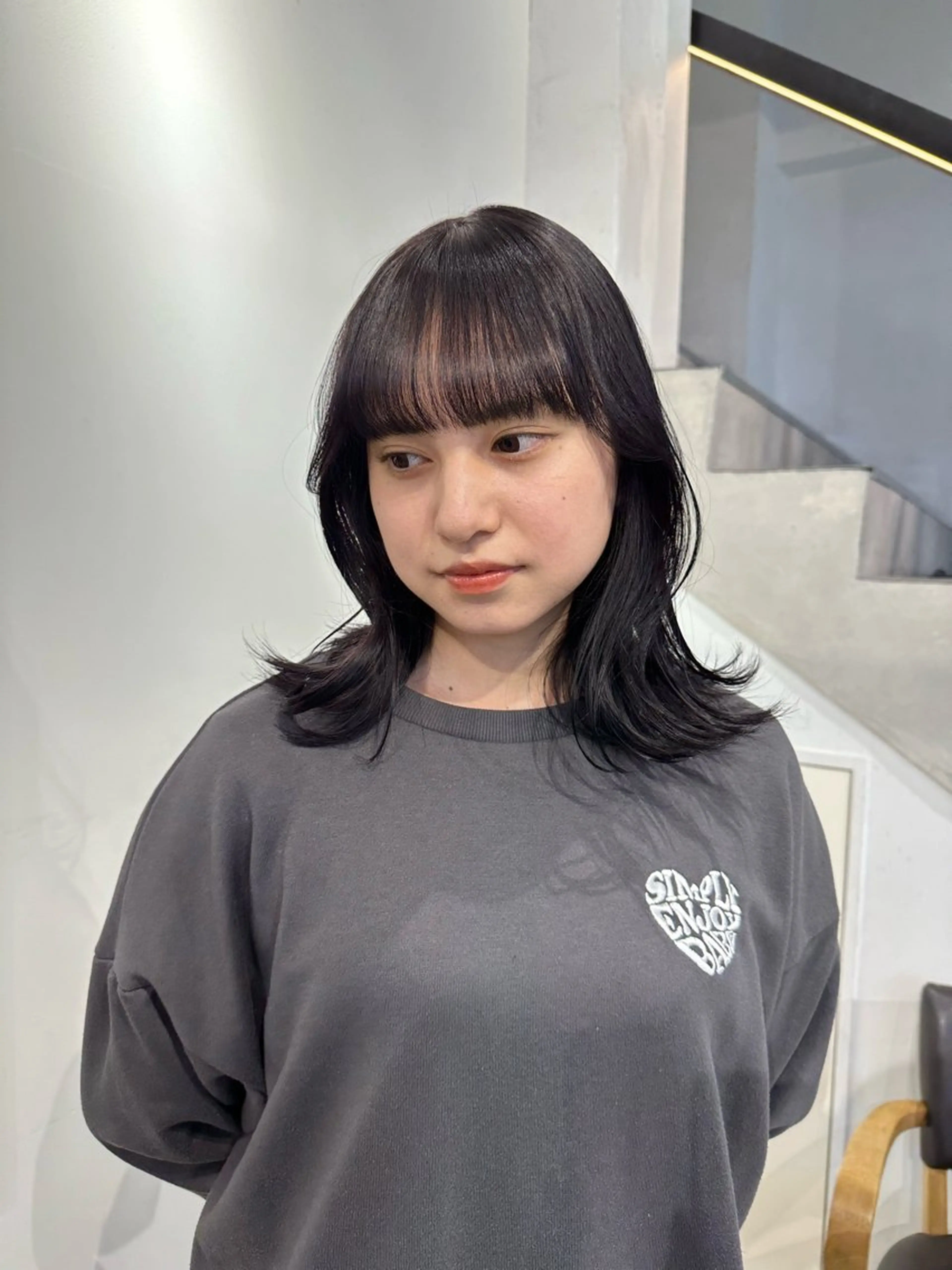 セミロング ヘアカラー トリートメント 🎀韓国レイヤー特化 🎀ベージュ/ミクのヘアスタイル