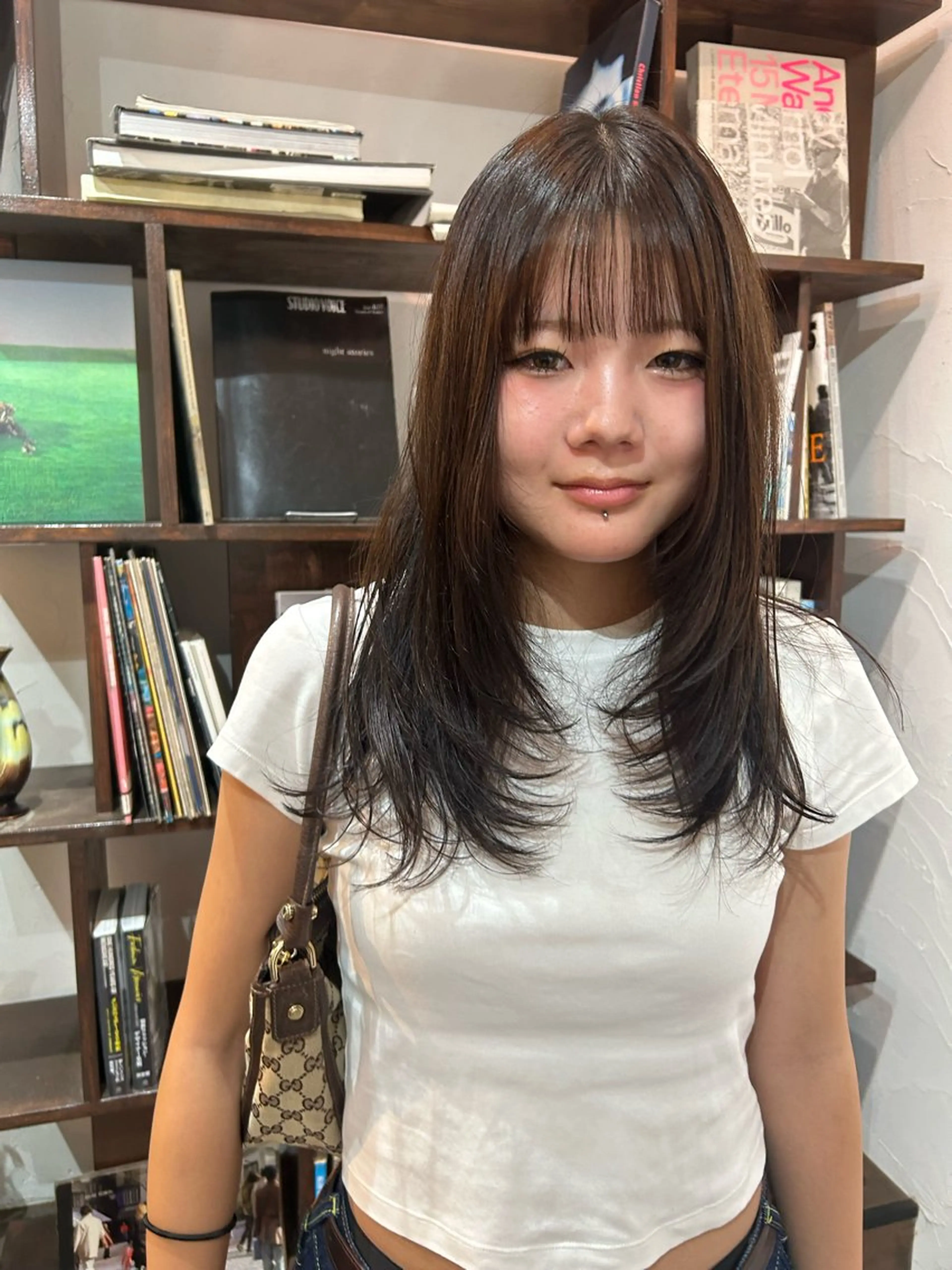 セミロング レイヤーカット カット トリートメント MOMOKA💫 YARD【学芸大学】のヘアスタイル