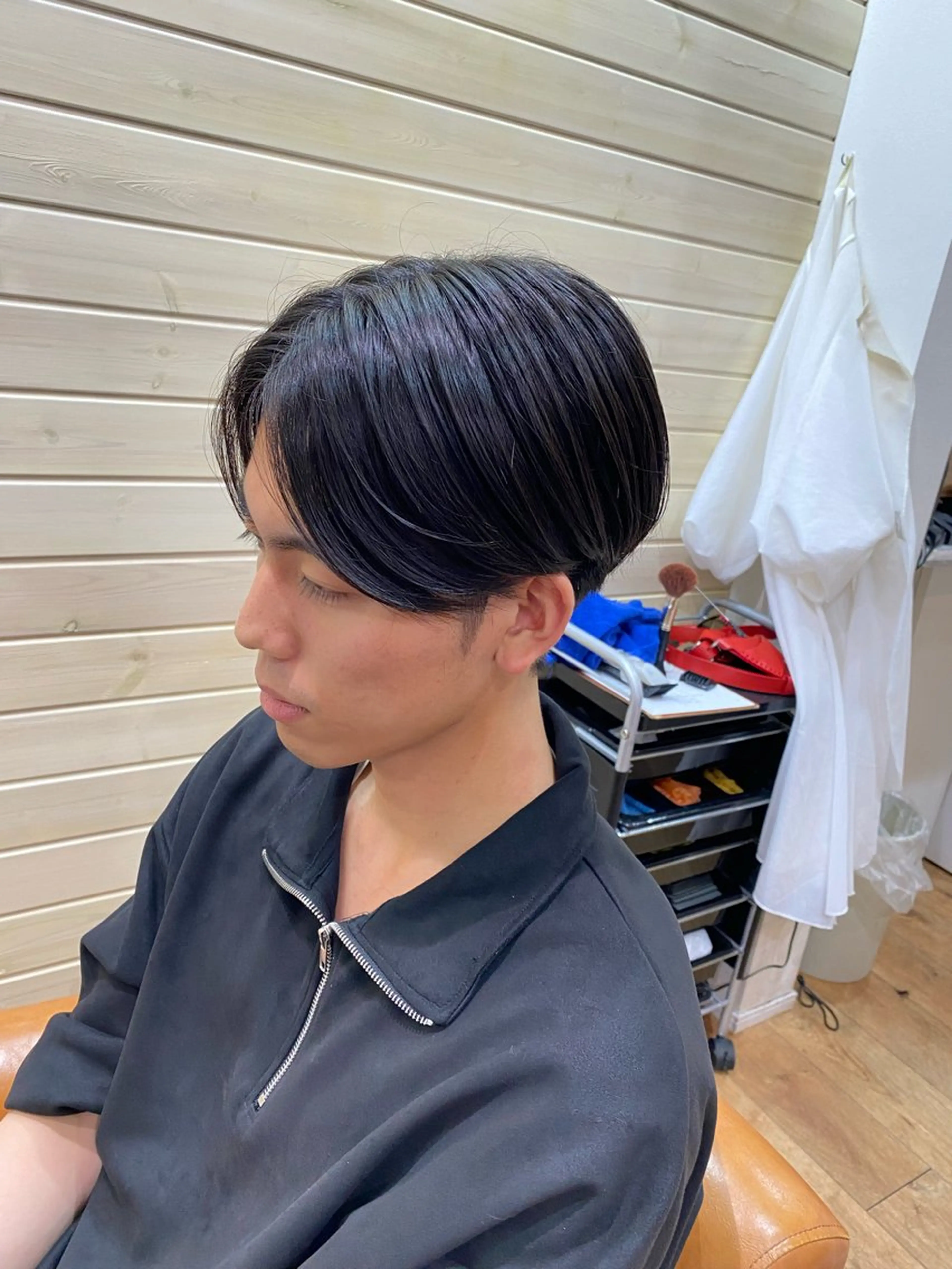 ショート メンズ センターパート 刈り上げ ハンサムショート ショートヘア カット cyan 水川和馬のヘアスタイル