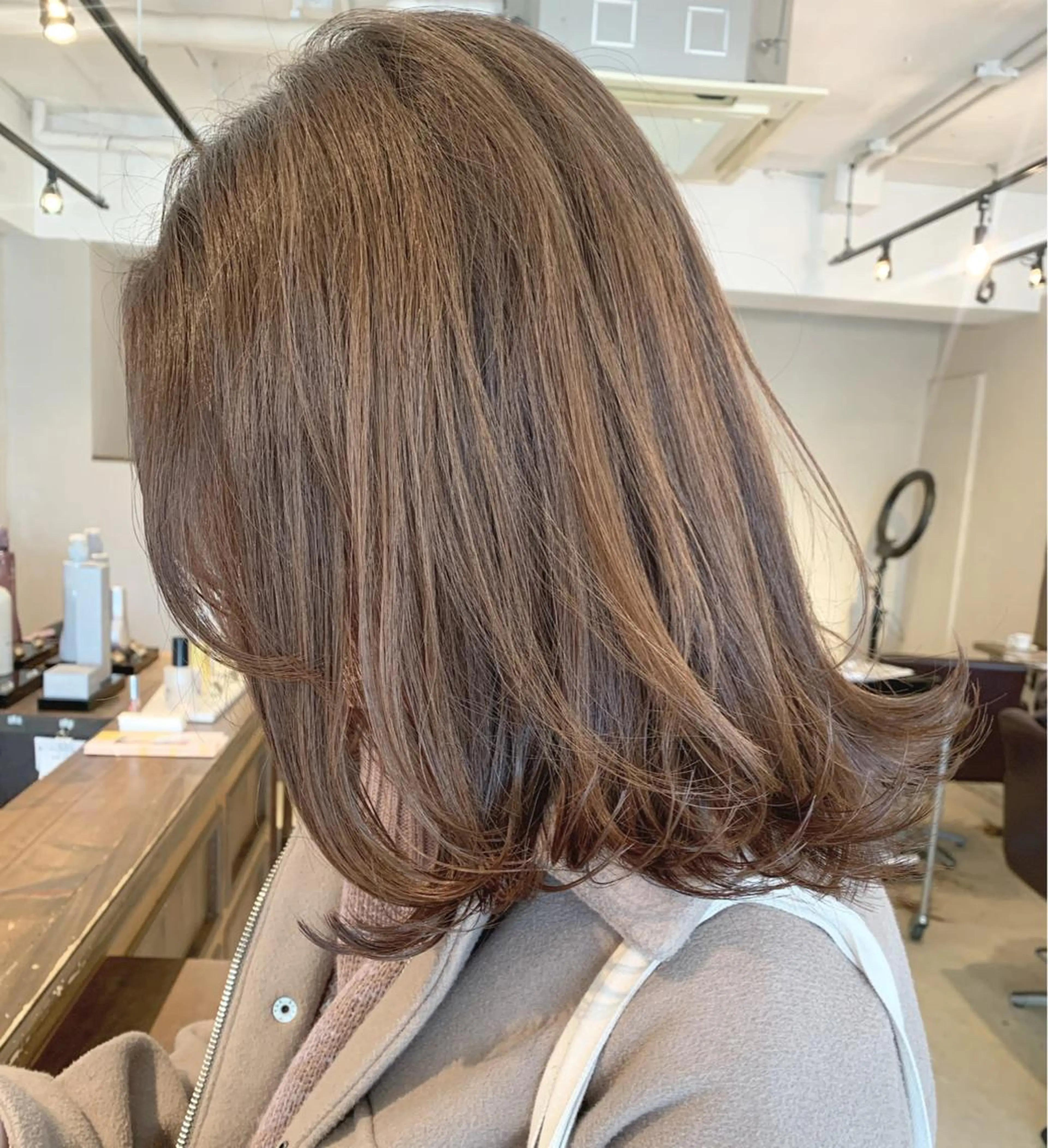 ミディアム カラー 透明感/オリーブ/ グレージュ/YUKAのヘアスタイル