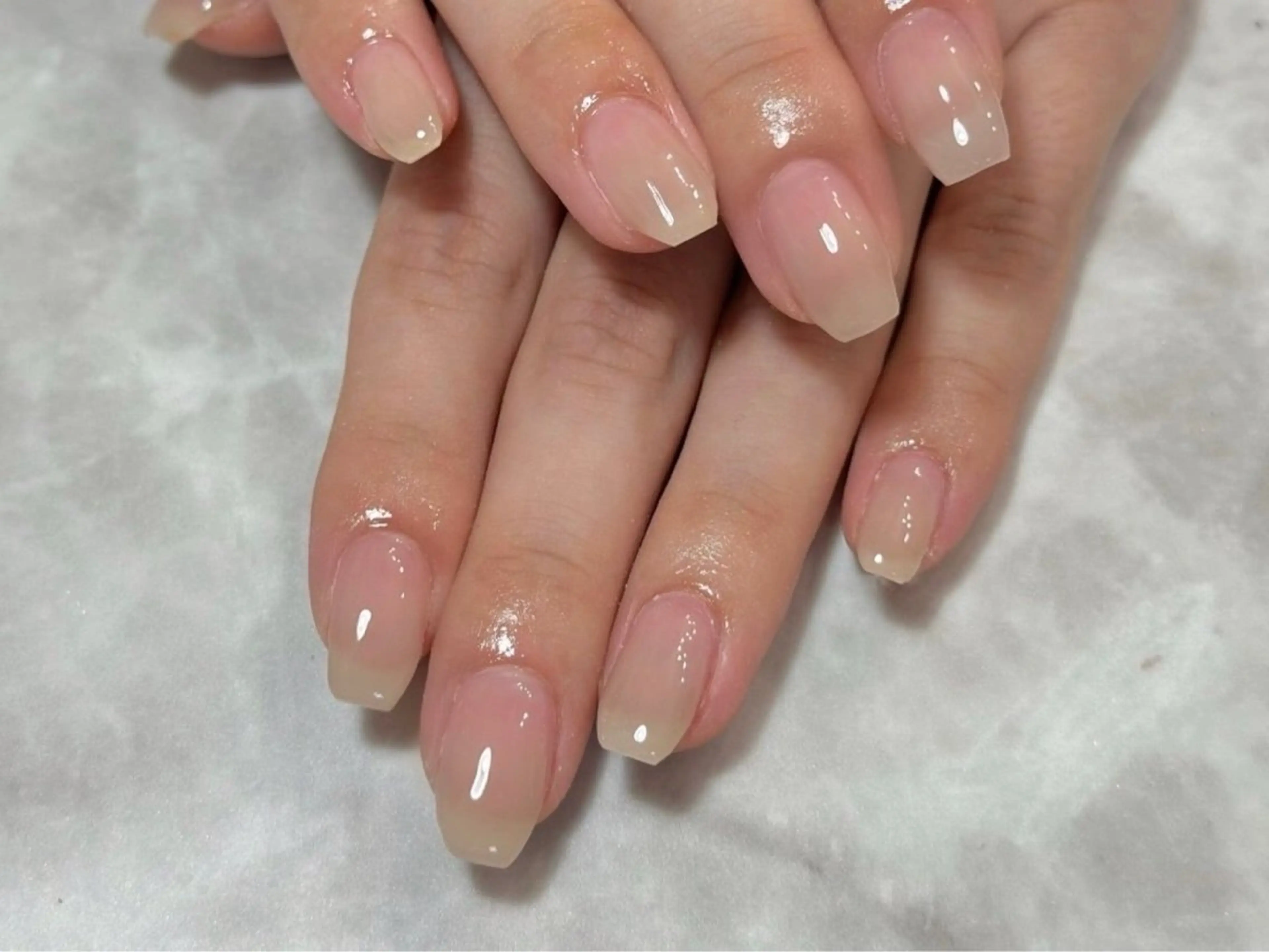 ネイル グラデーション 【パラジェル・フィルイン】Nailsalon　Merci東中野所属・Merci shigaのネイルデザイン
