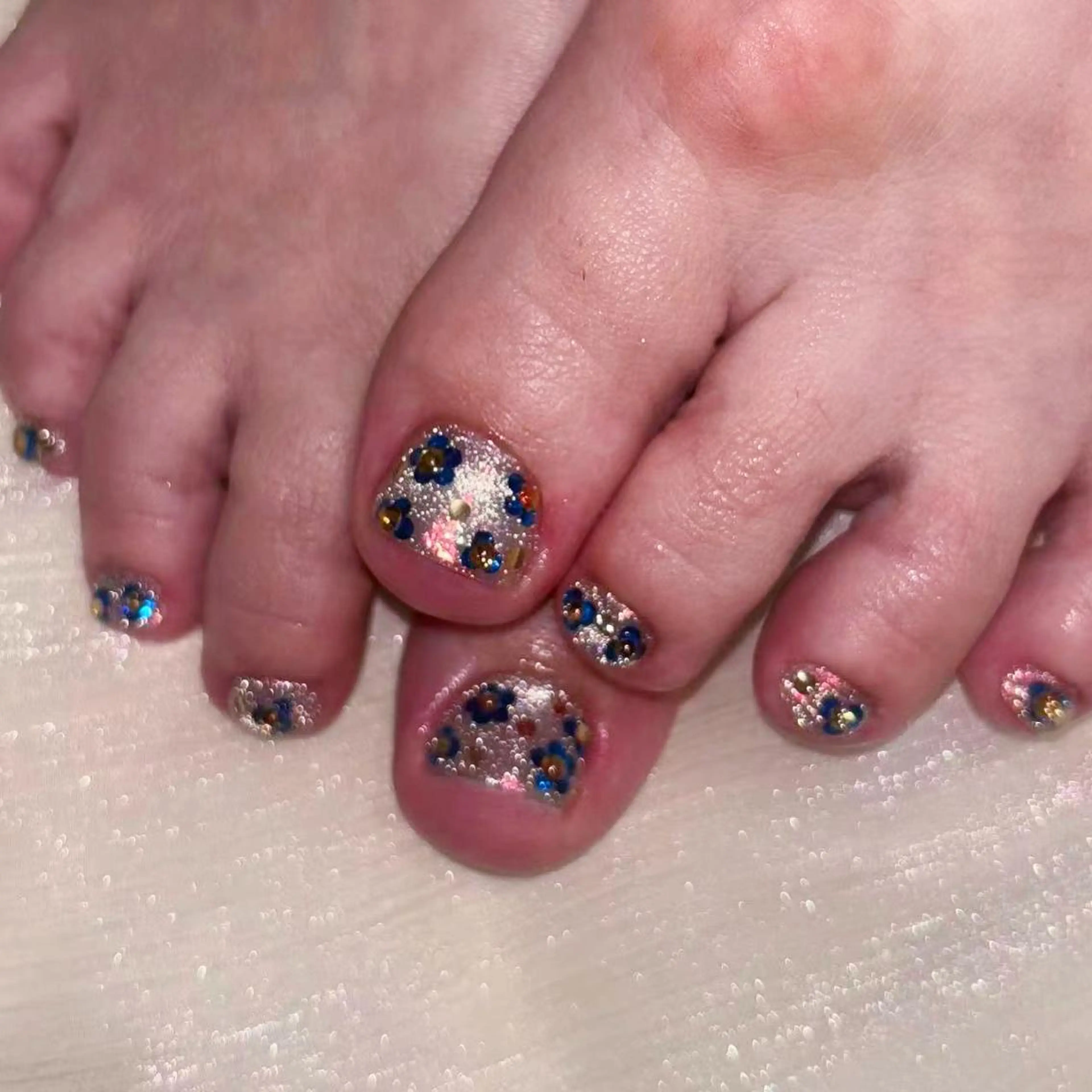 ネイル アートネイル オーロラネイル ガーリー キラキラネイル マグネットネイル フットネイル DIAMOND 💦のネイルデザイン