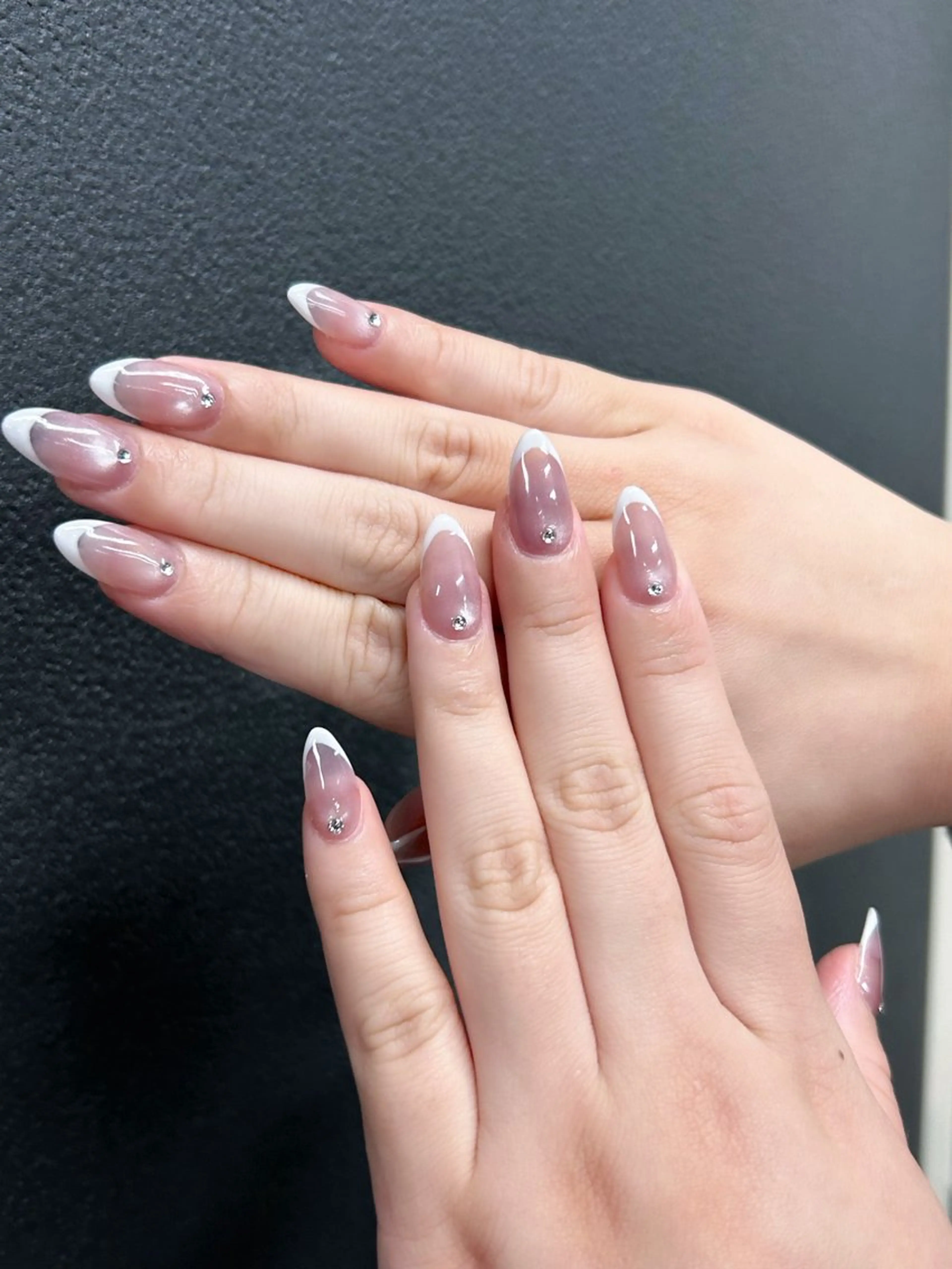 ネイル 韓国ネイル 持ち込み ニュアンスネイル ネイルチップ 冬ネイル RINN ANA.CHUOのネイルデザイン