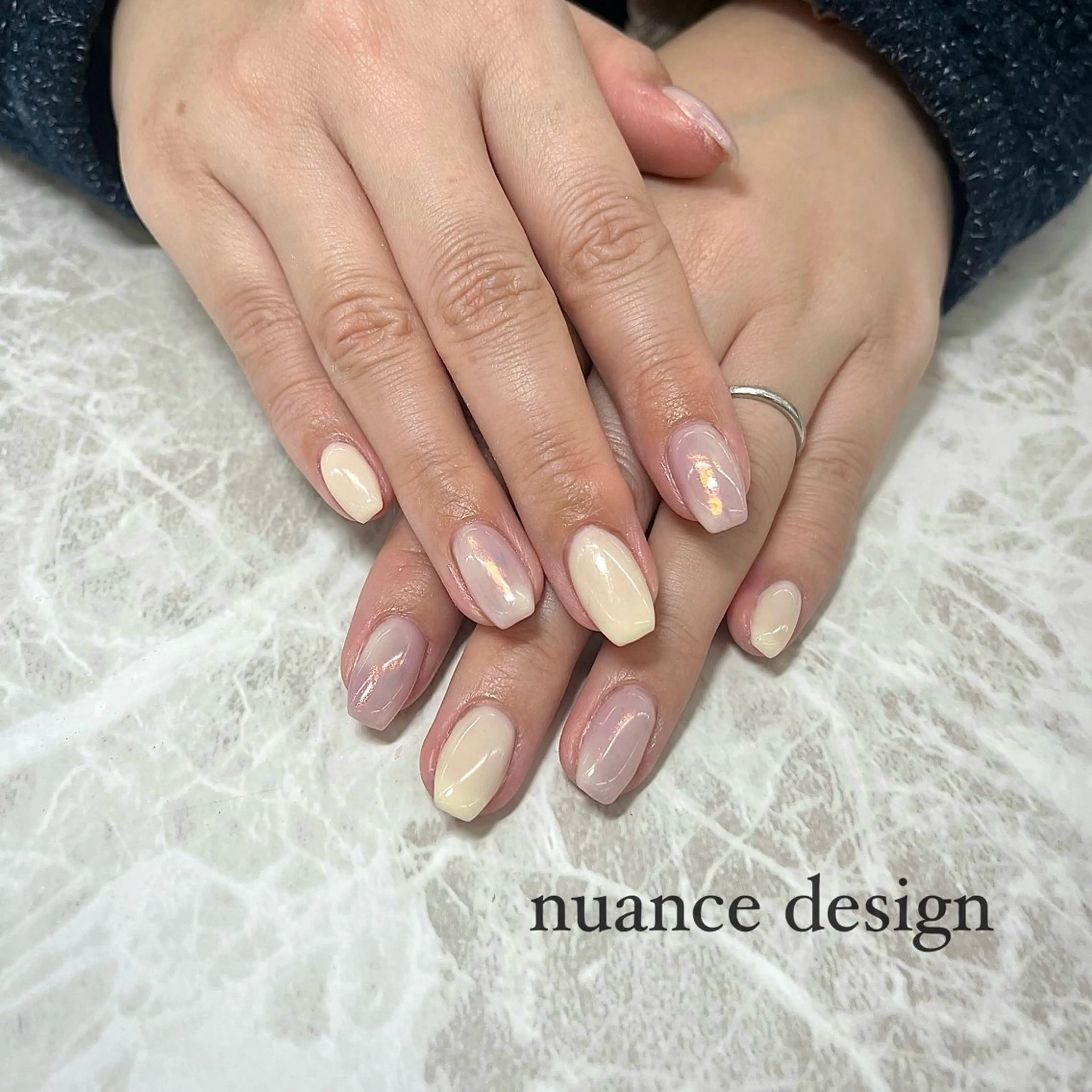 ネイル アートネイル フレンチネイル ニュアンスネイル repos-ルポ-所属・repos mikuのネイルデザイン