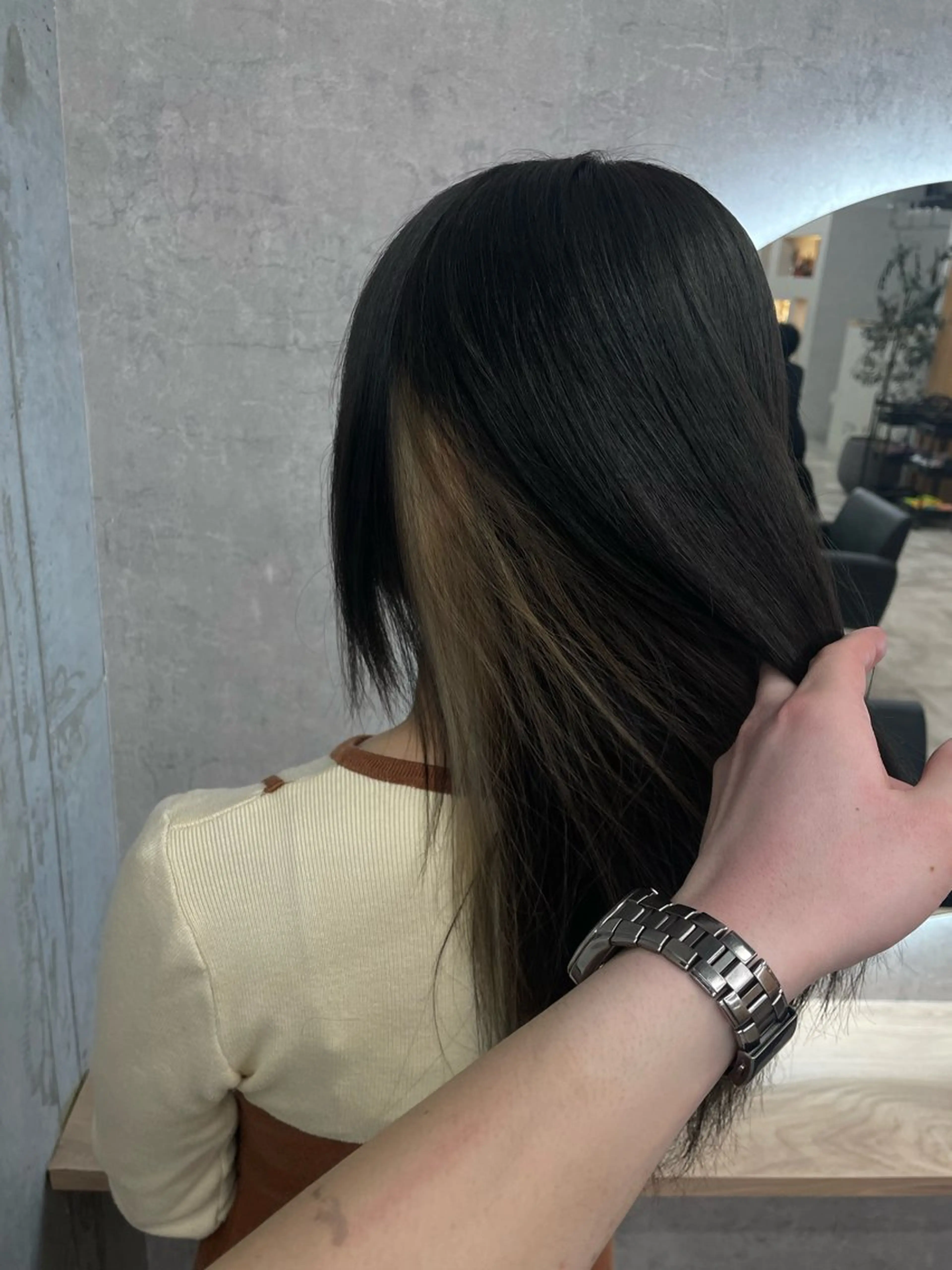 ロング 奥野碧🌈艶髪 /ダメージレスカラーのヘアスタイル