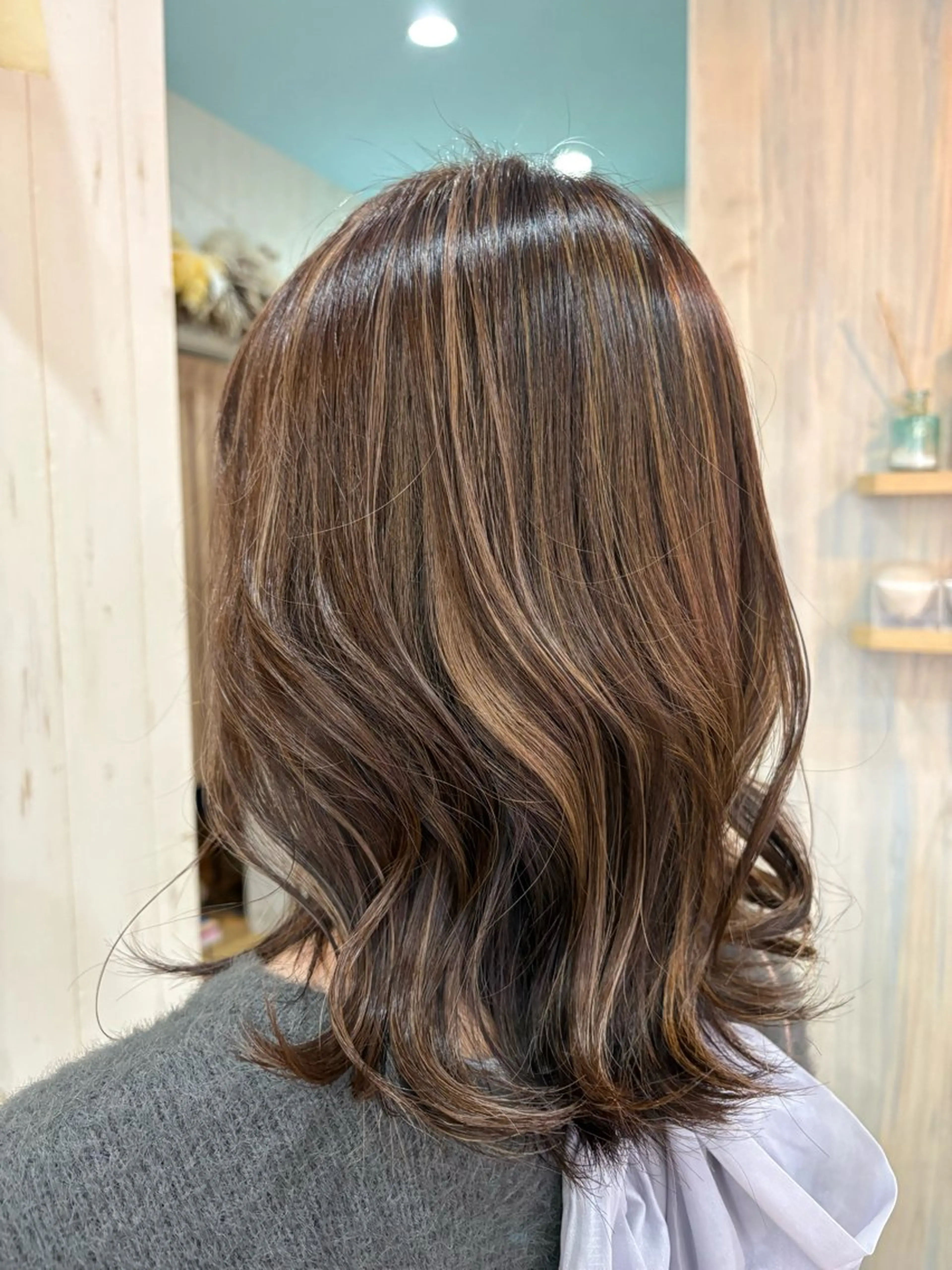 ミディアム カラー ハイライトカラー 3Dハイライト ハイライト 瀬戸 弘暉のヘアスタイル