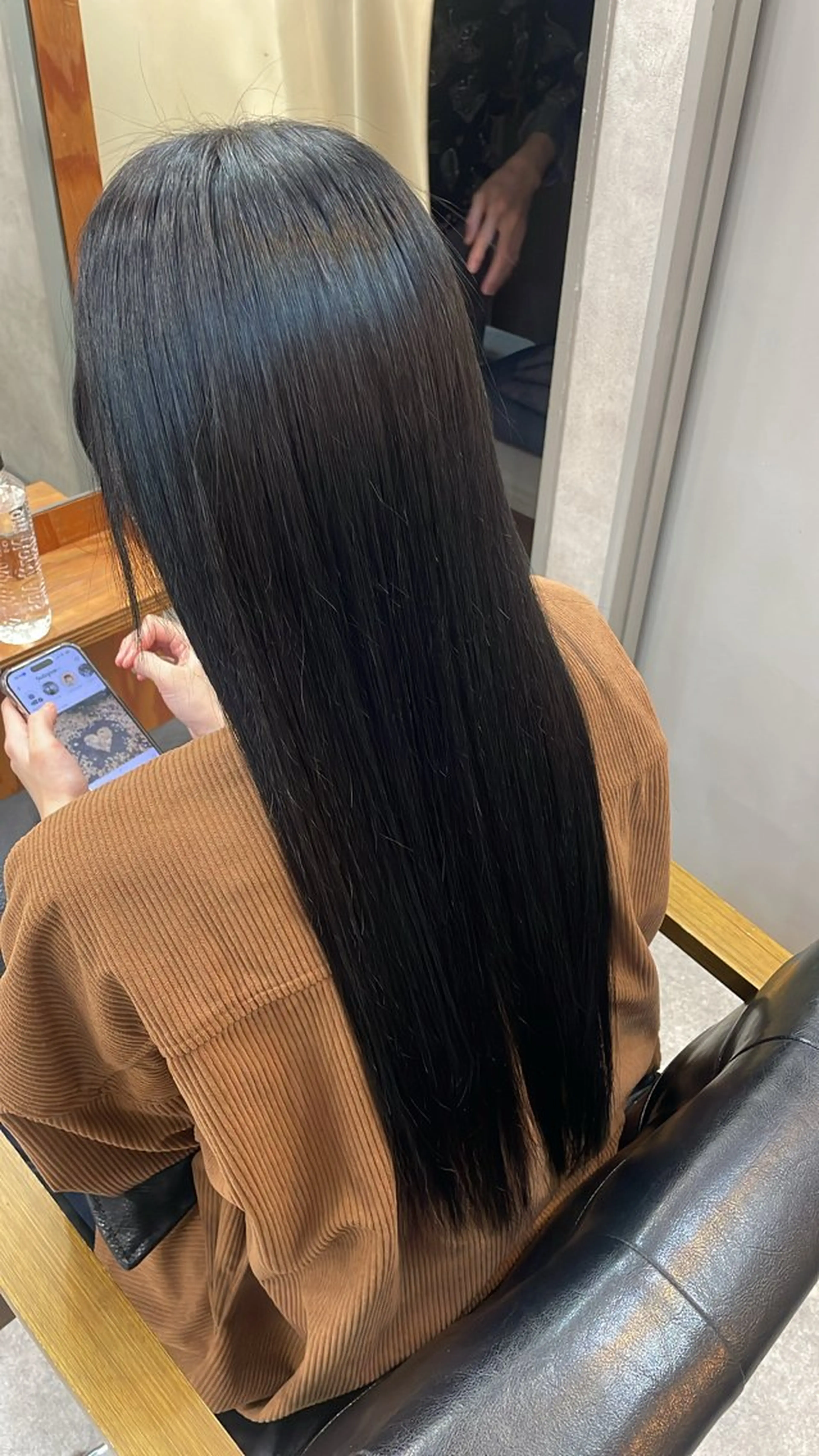 ロング カラー ヘアカラー 荒川 桃花のヘアスタイル