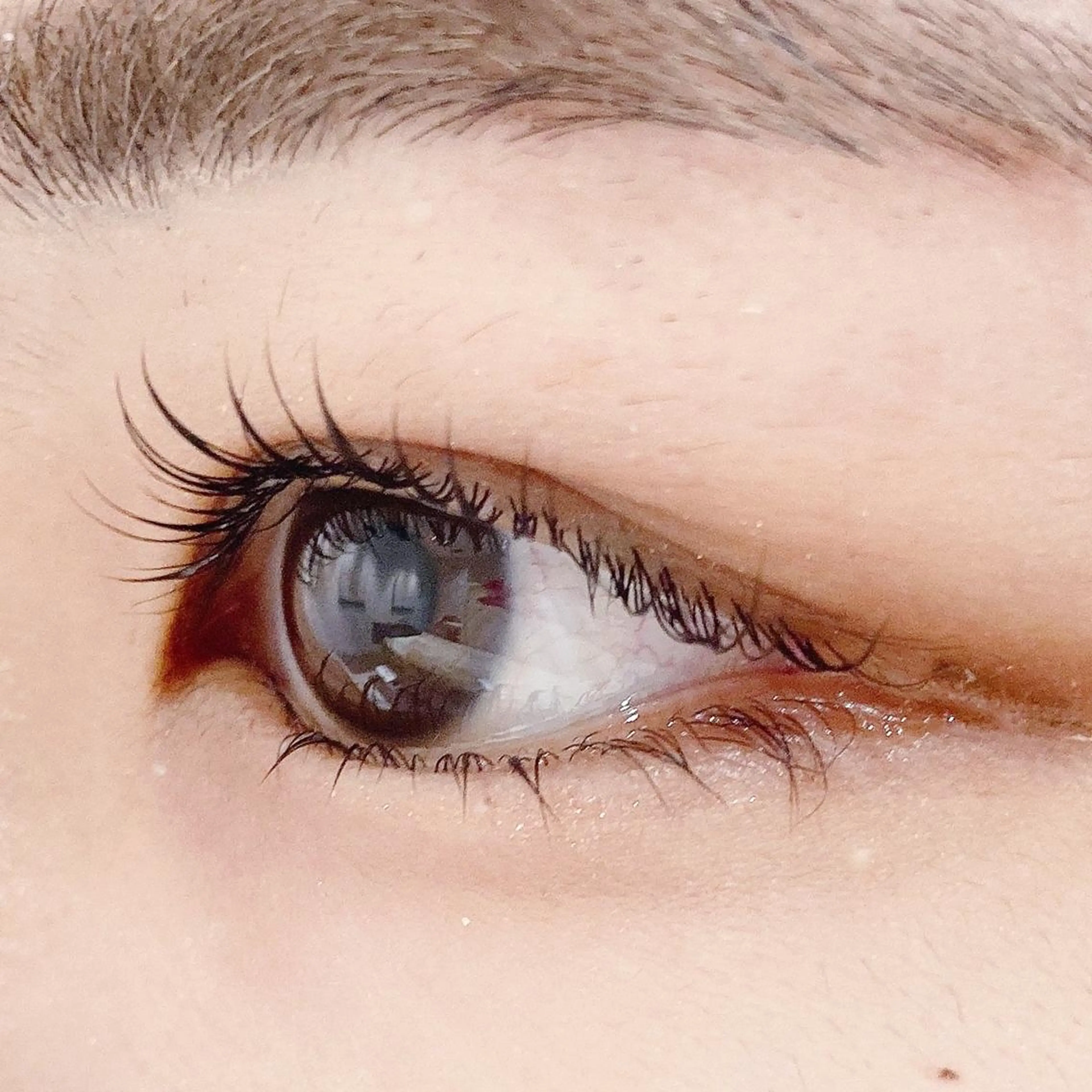 マツエク・マツパ 曲がる縮毛矯正 LIBER 　岩名のヘアスタイル