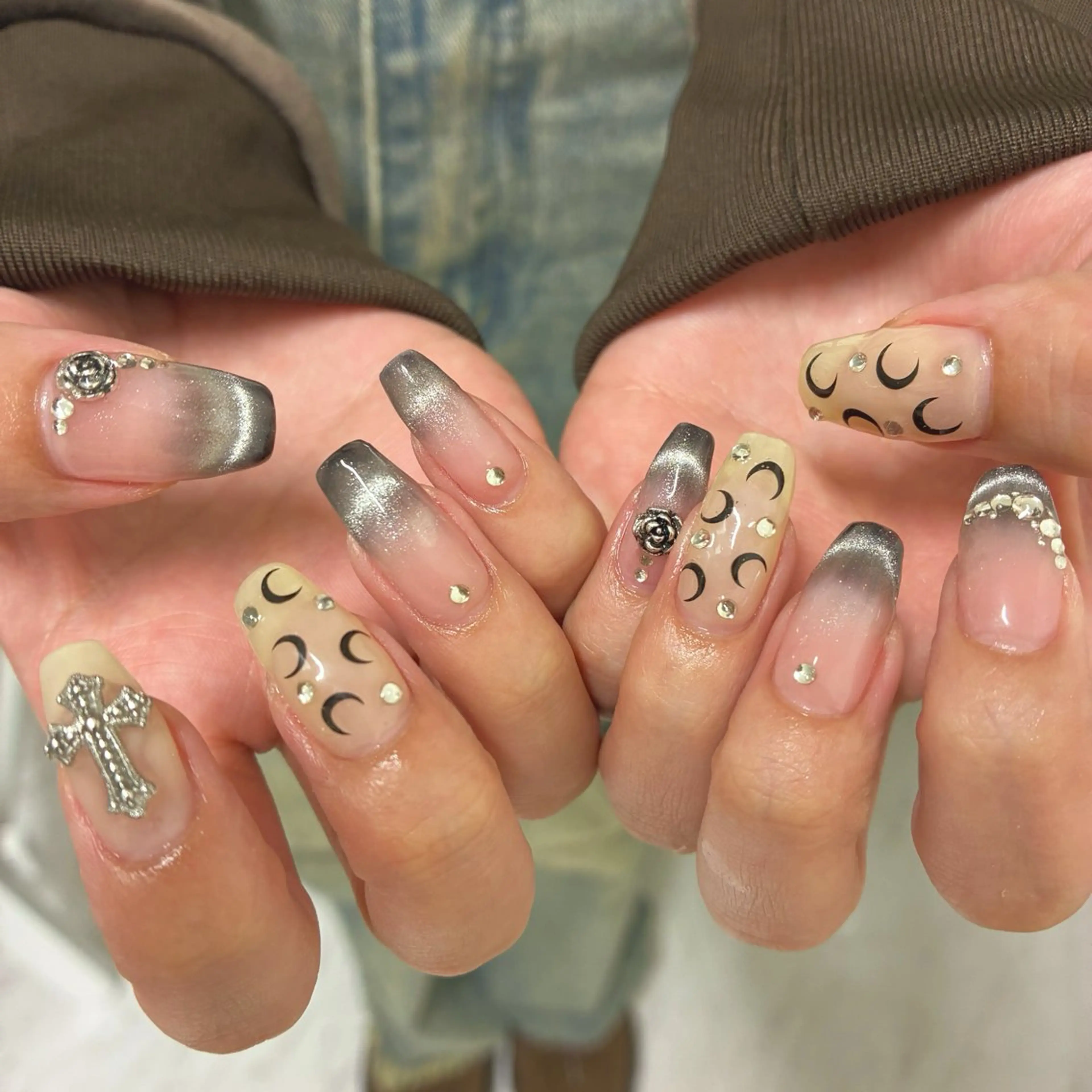 ネイル 🌴konami 4U NAIL🥥のネイルデザイン