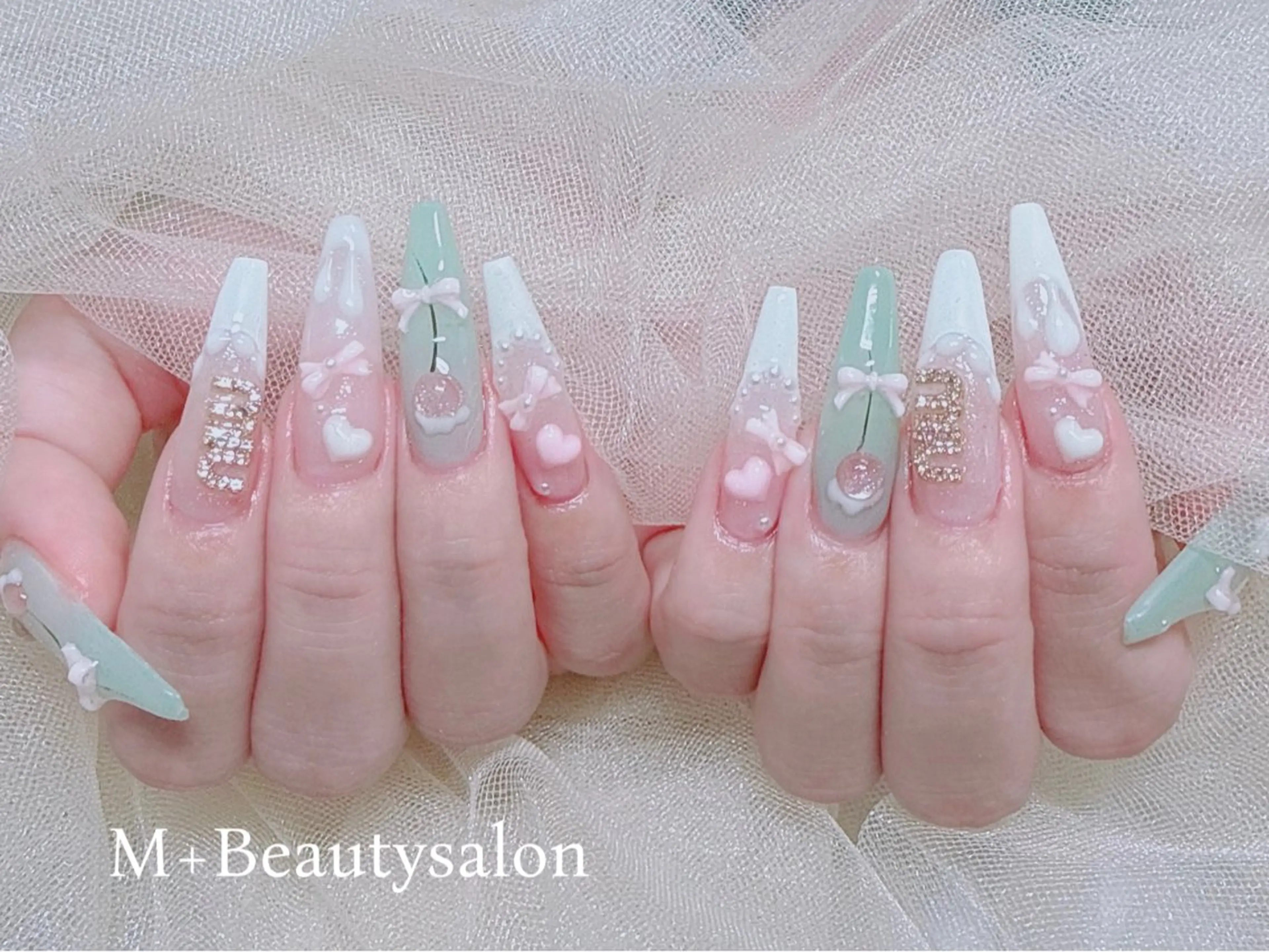 ネイル M+Nail 池袋のネイルデザイン