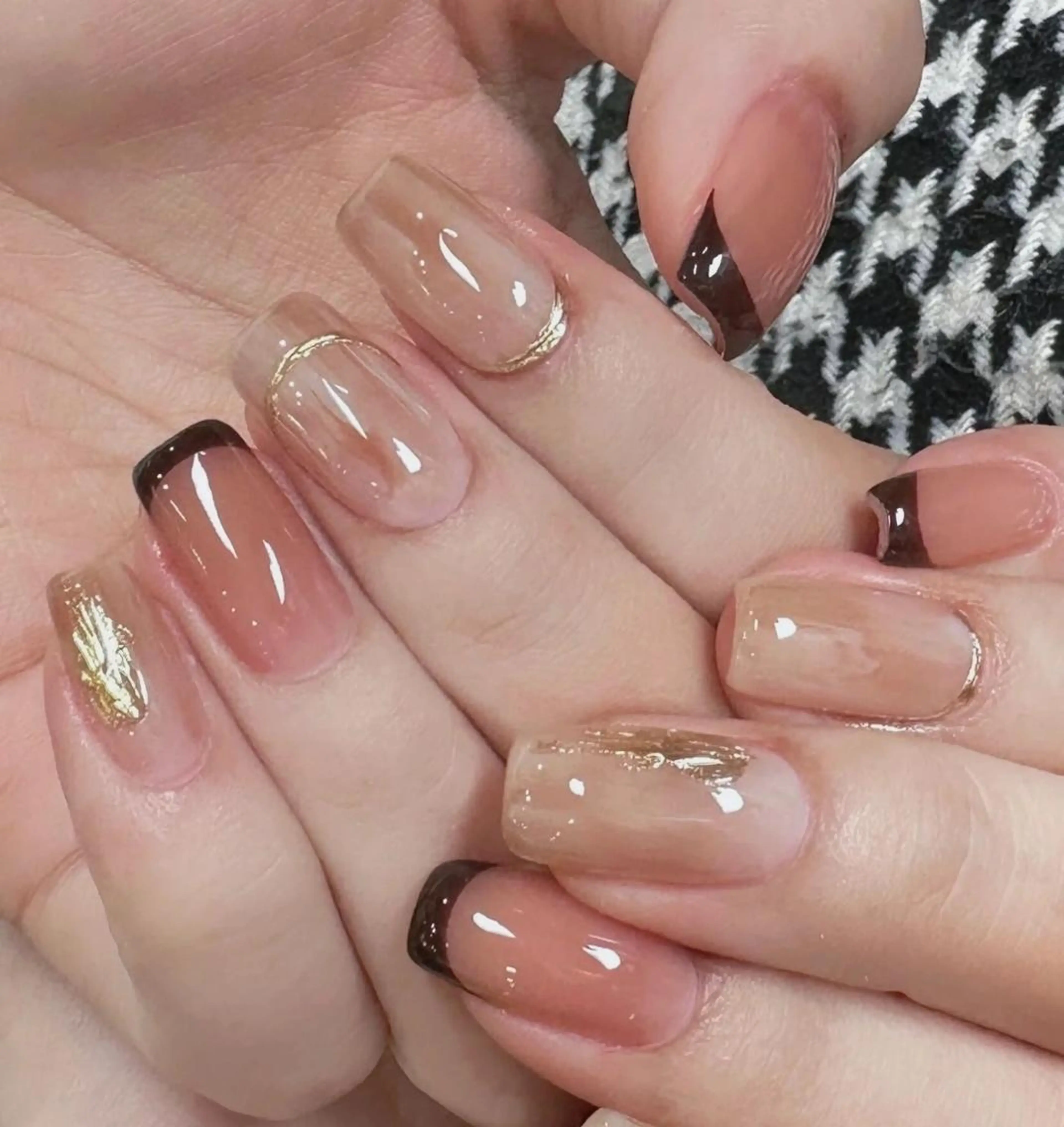 ネイル Queens テイのネイルデザイン