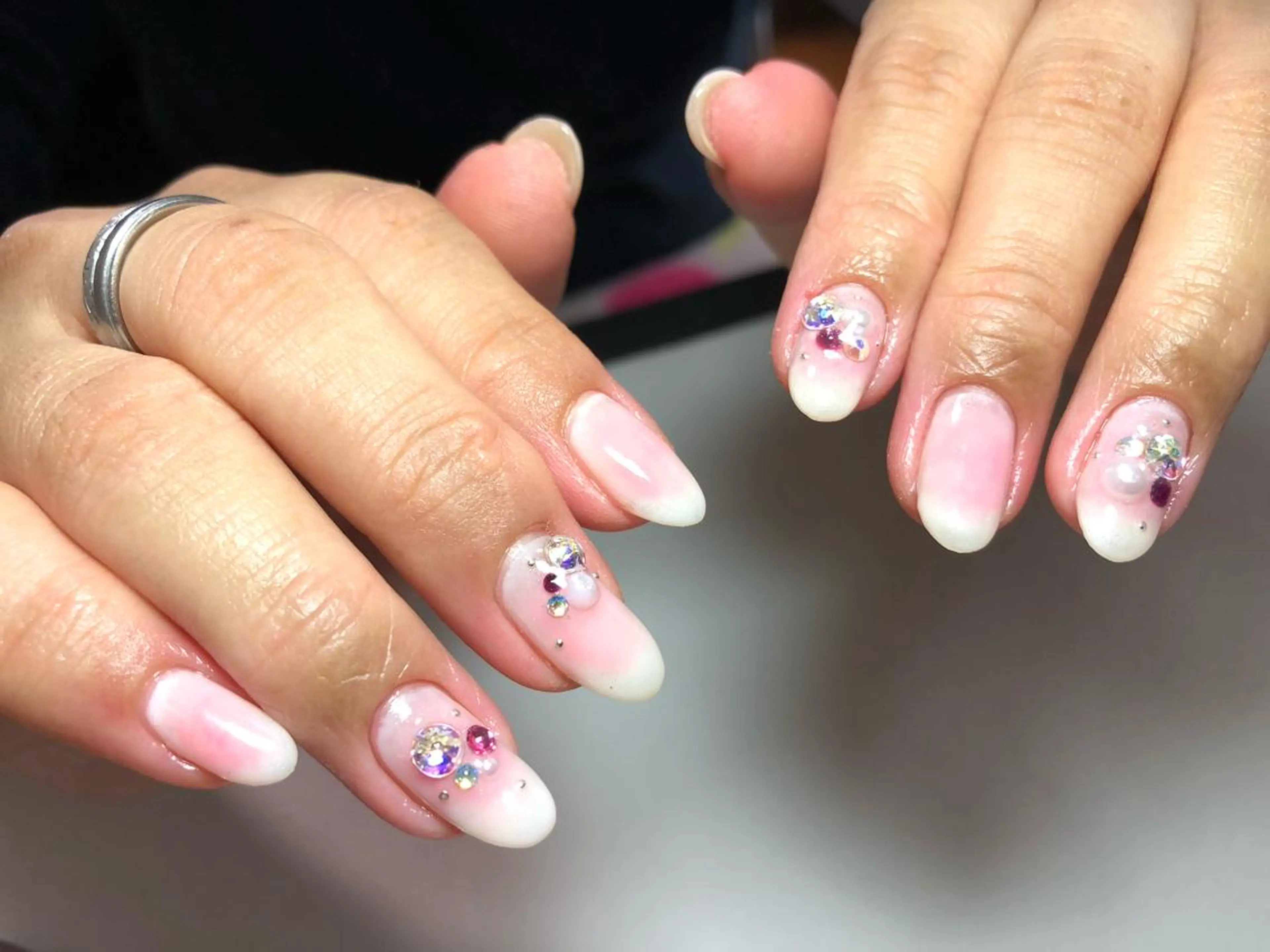 ネイル Aim* 深爪・自爪育成専門店のネイルデザイン