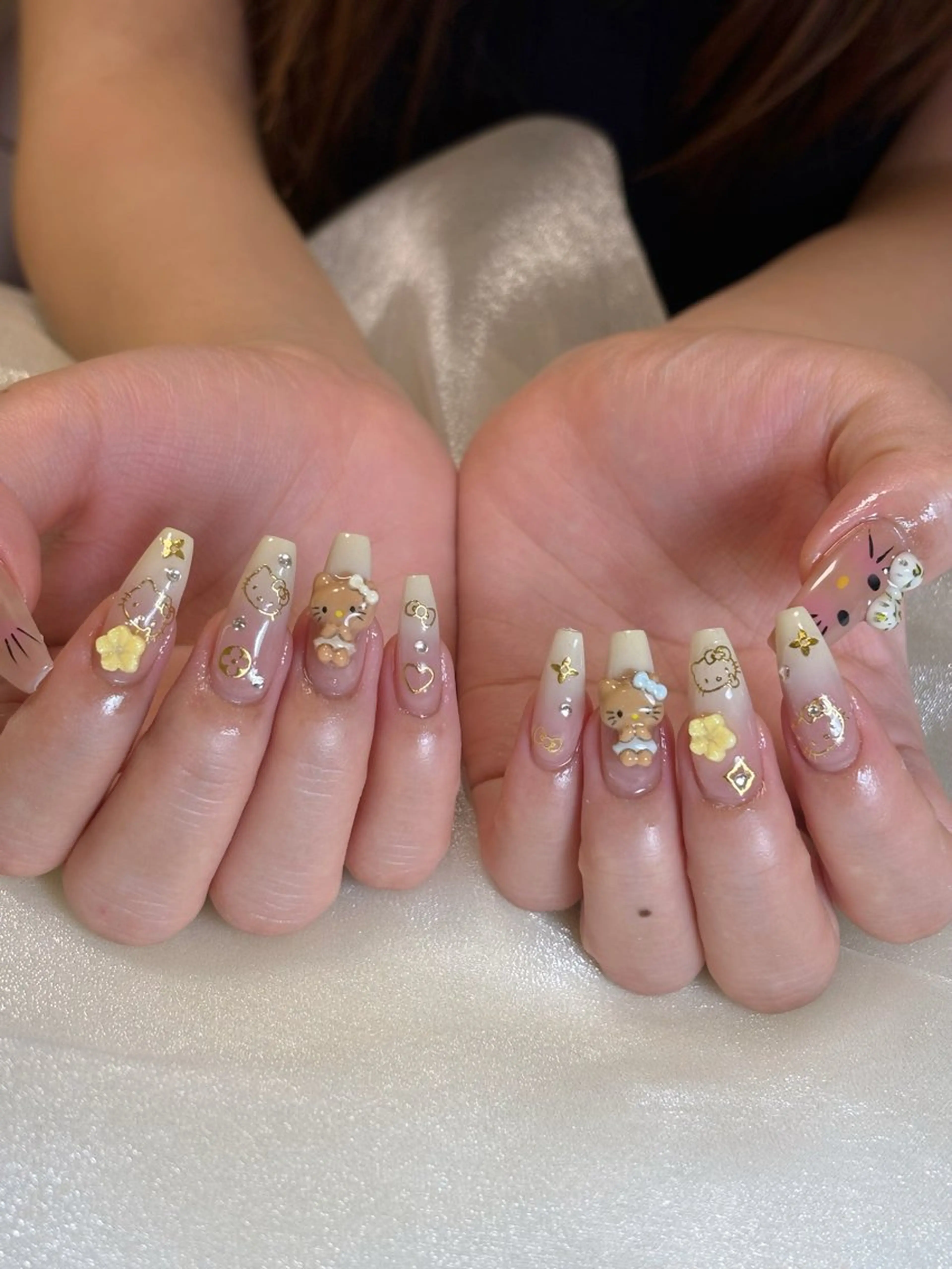 ネイル ネイル👑クイーンズ NailQueensのネイルデザイン