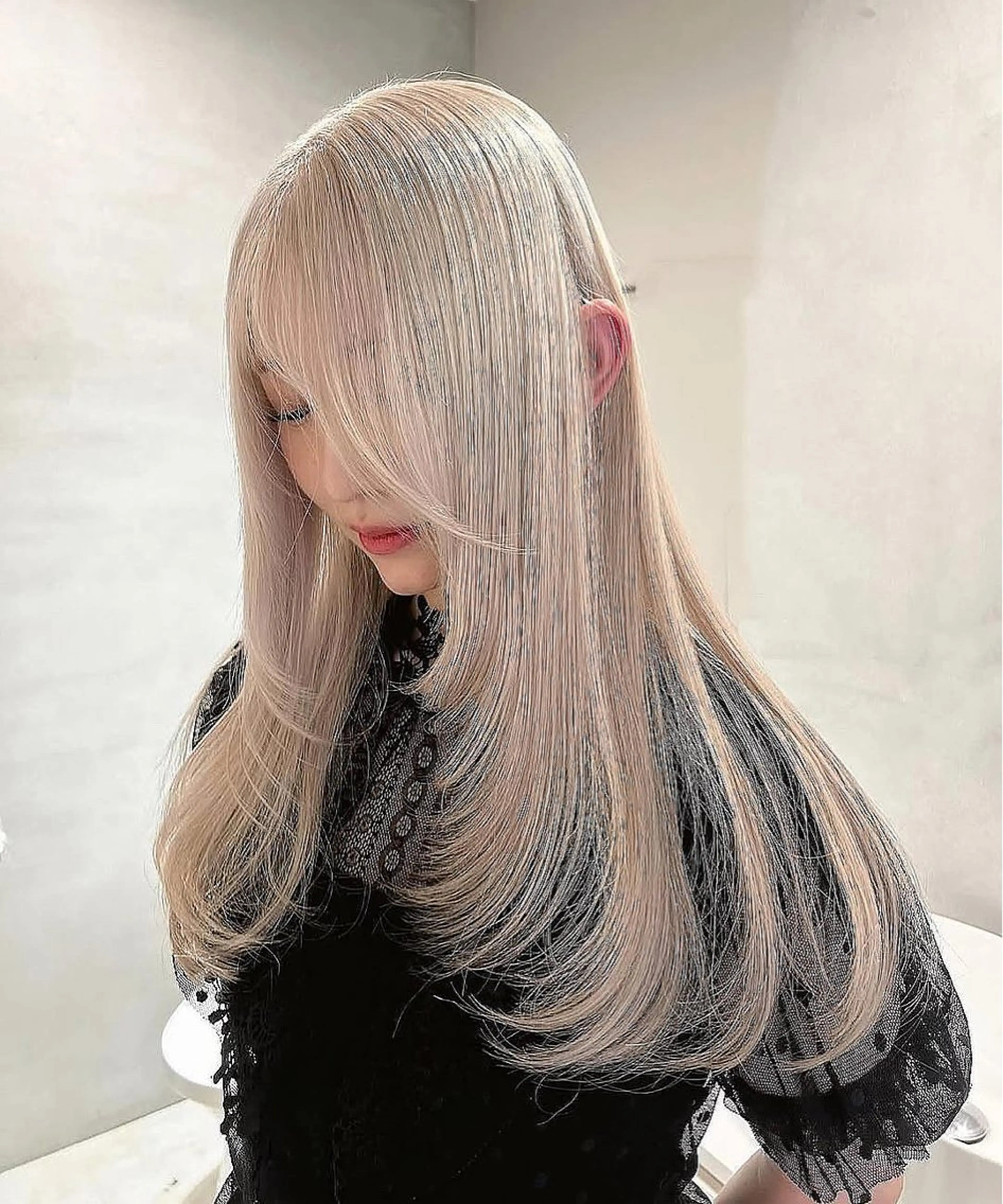 ロング PELE yuraのヘアスタイル