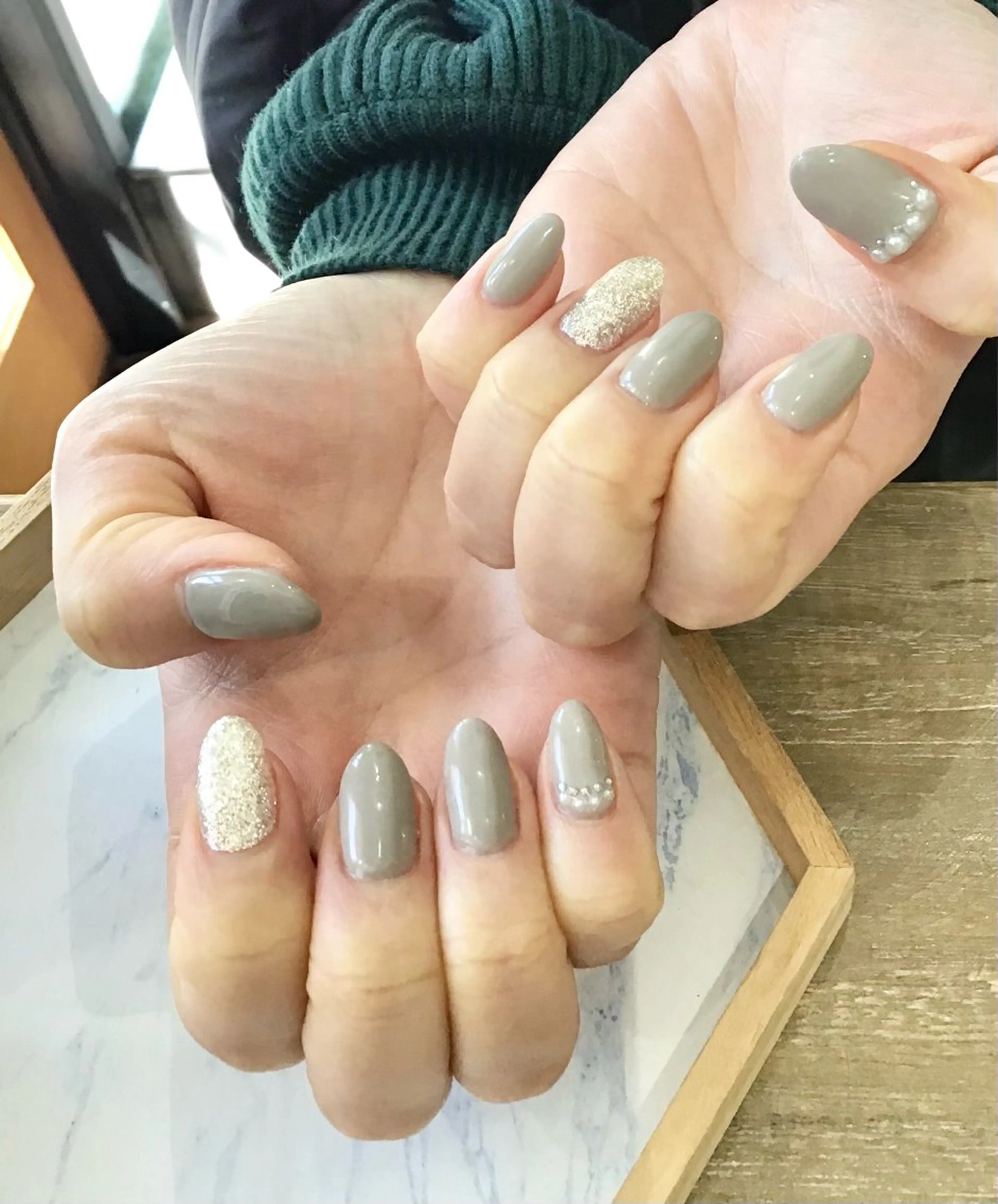 ネイル ハンドネイル Nest 蜂谷のネイルデザイン