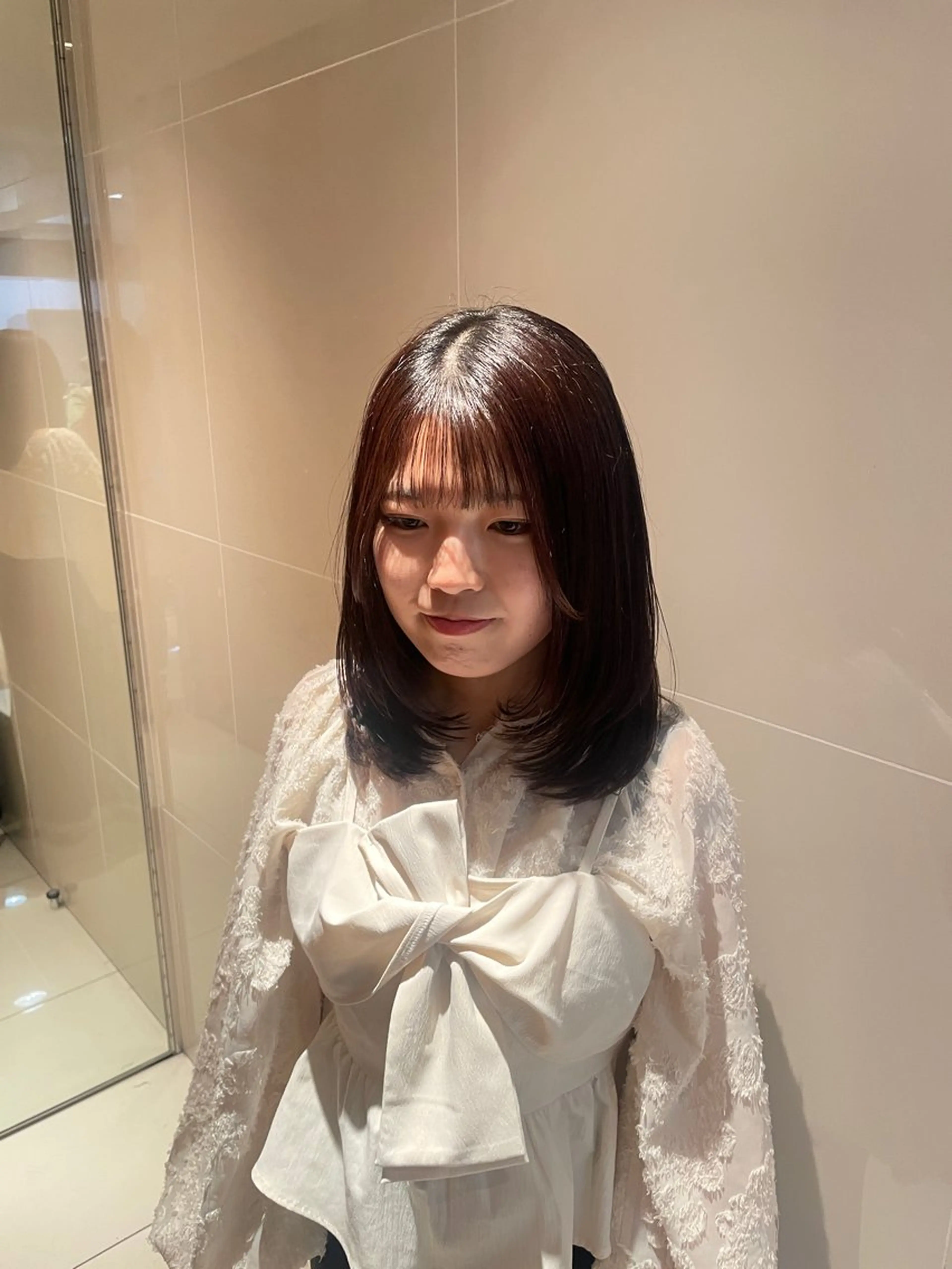 ミディアム ミディアムレイヤー レイヤーカット カット 縮毛矯正/レイヤー /ひかるのヘアスタイル