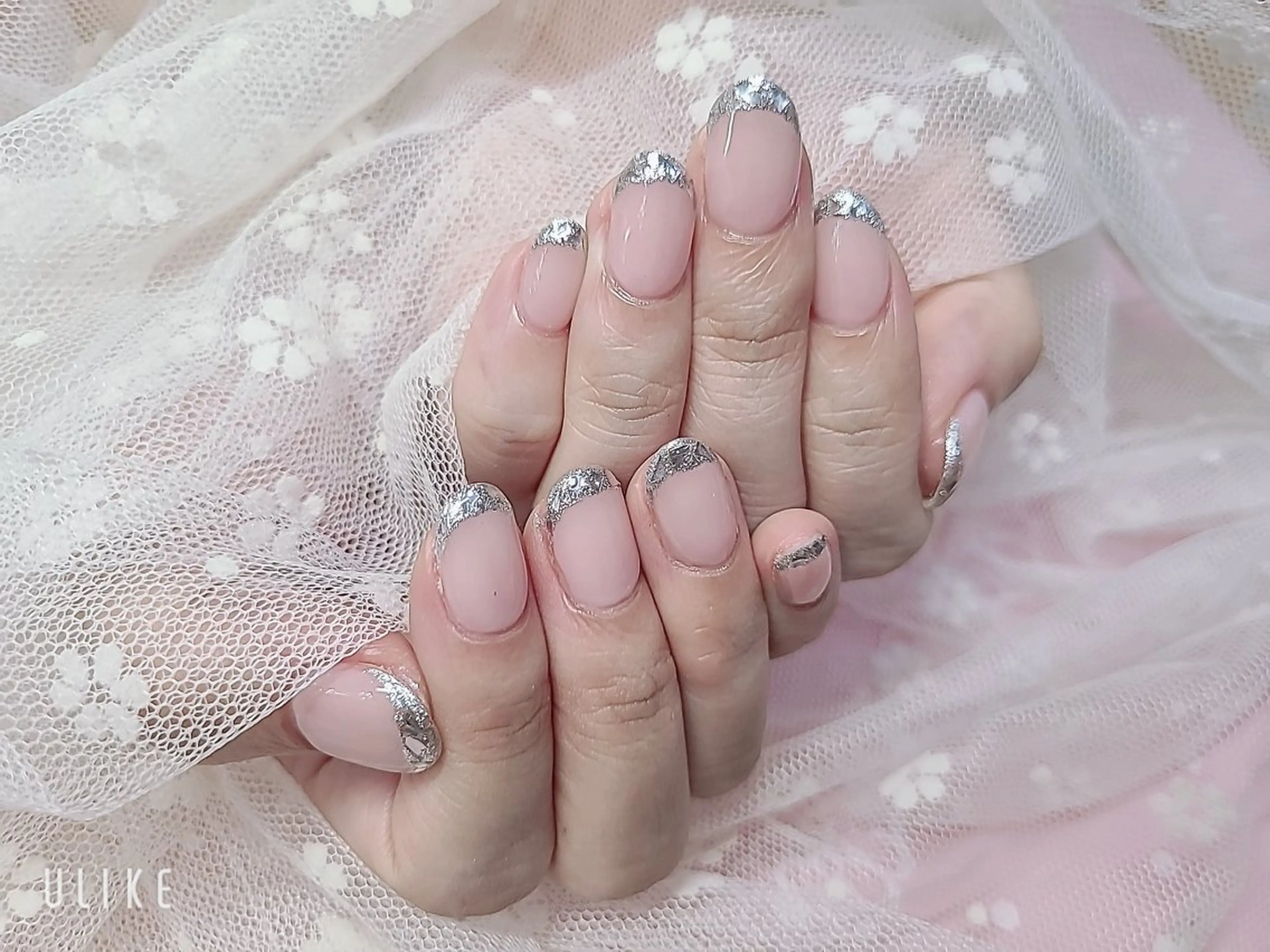 ネイル フレンチネイル ガラスフレンチ 上野ネイルサロン AILEのネイルデザイン