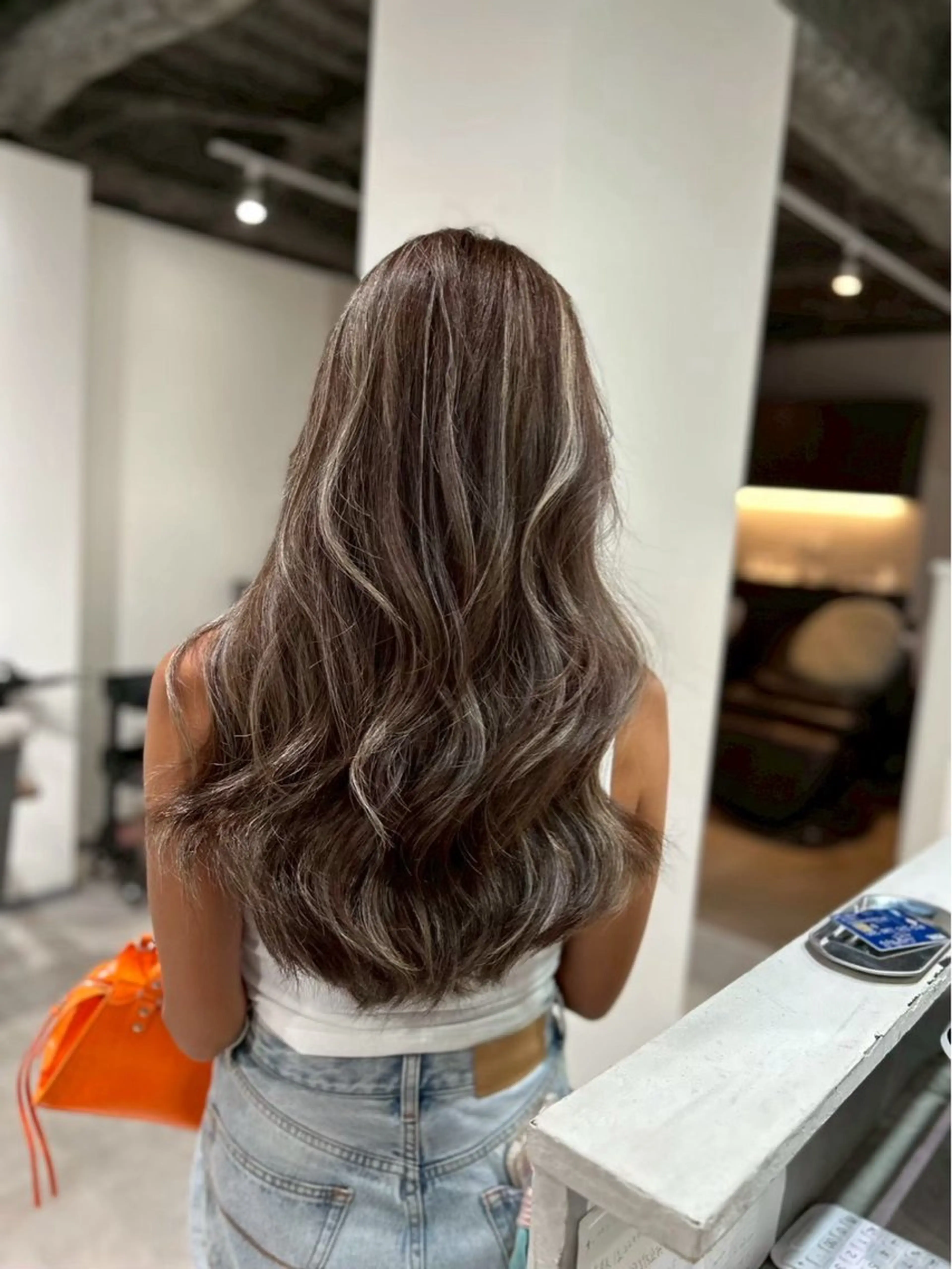 ロング カット ヘアカラー トリートメント 白髪ぼかし職人 ￤柳川拓哉のヘアスタイル