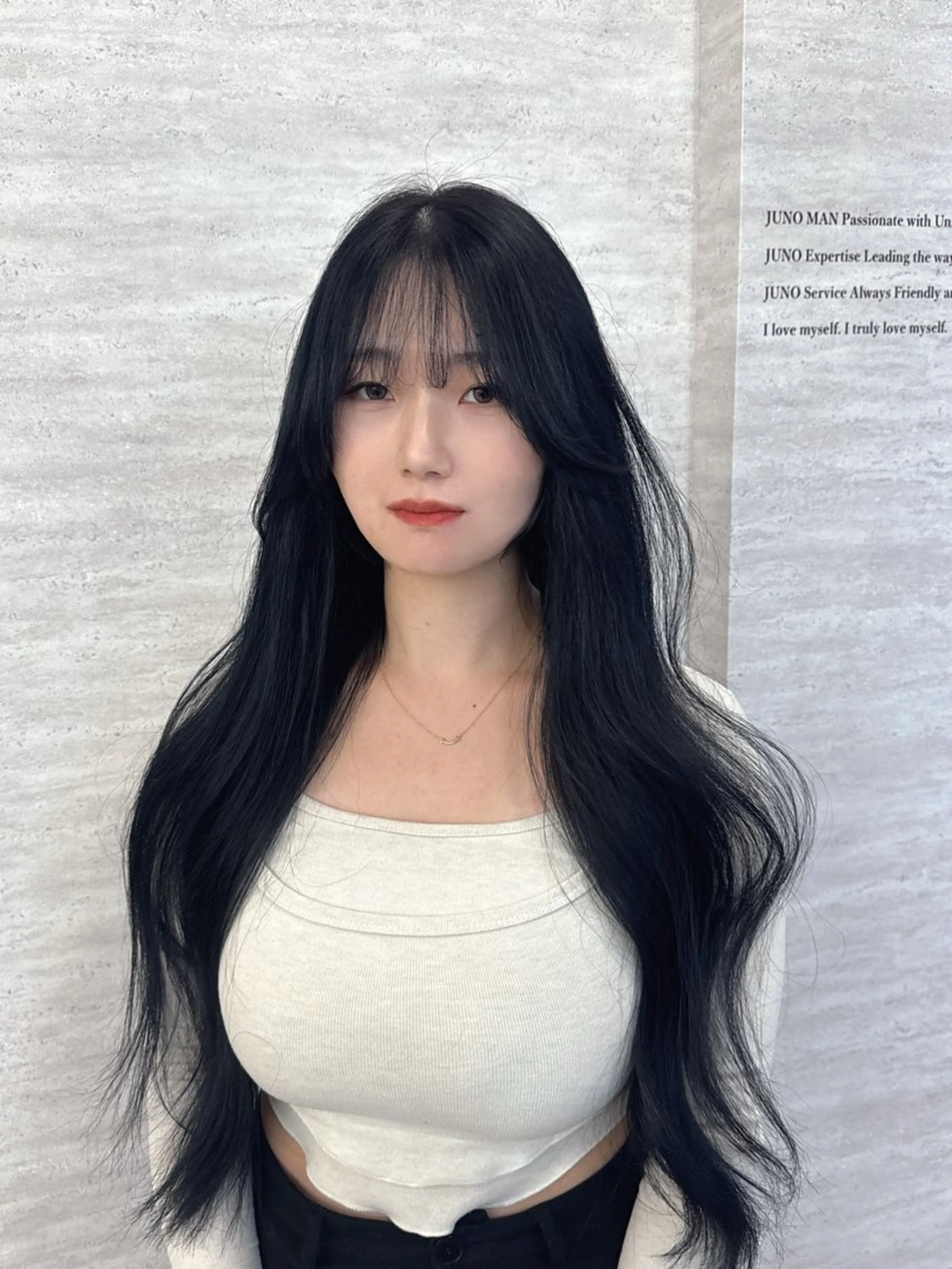 ロング カラー ヘアアレンジ カット ヘアカラー トリートメント 韓国レイヤーカット/ 儚げカラーチナツのヘアスタイル