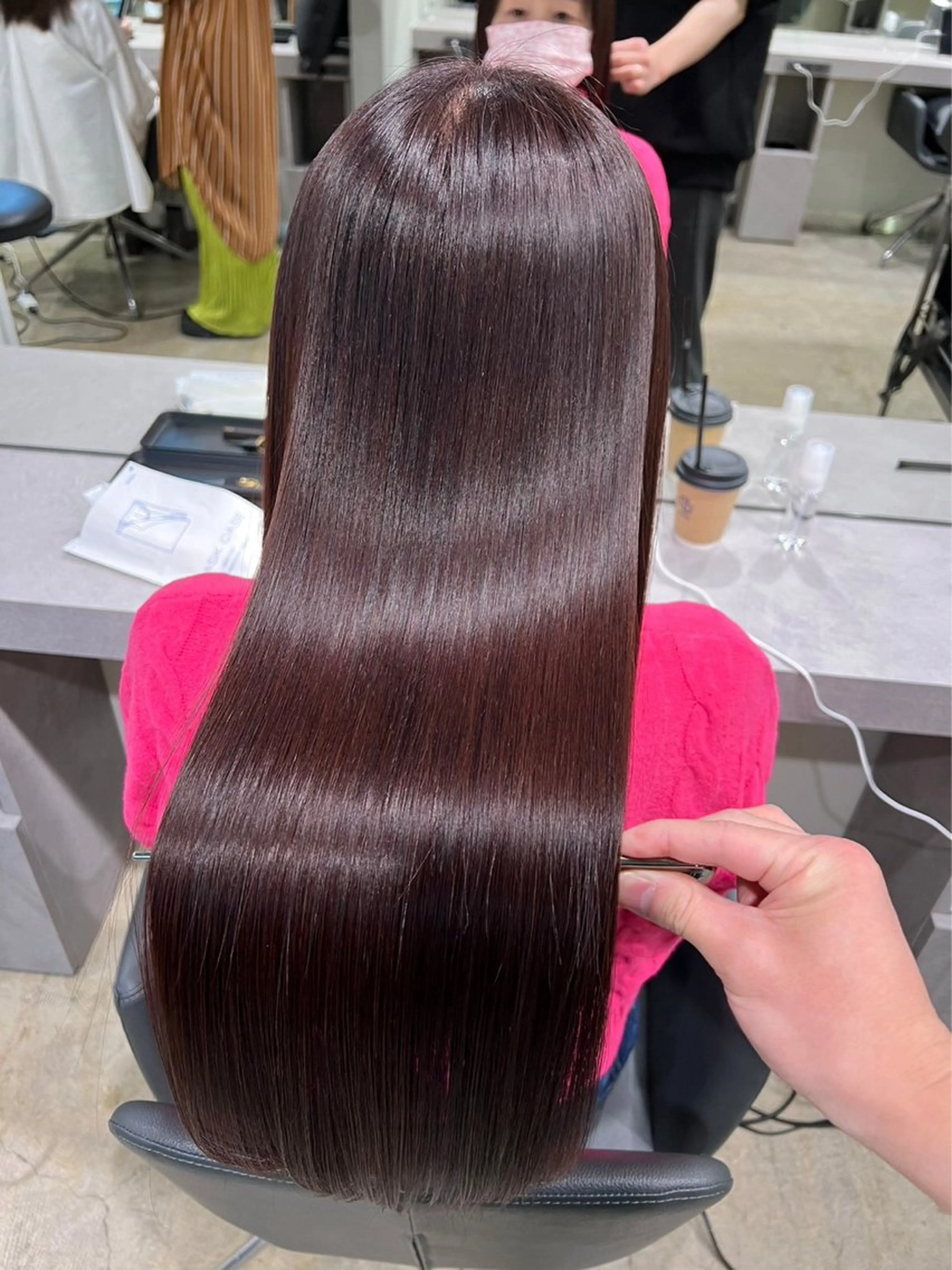 平日限定⭐️美髪矯正＋プレミアムトリートメントの写真