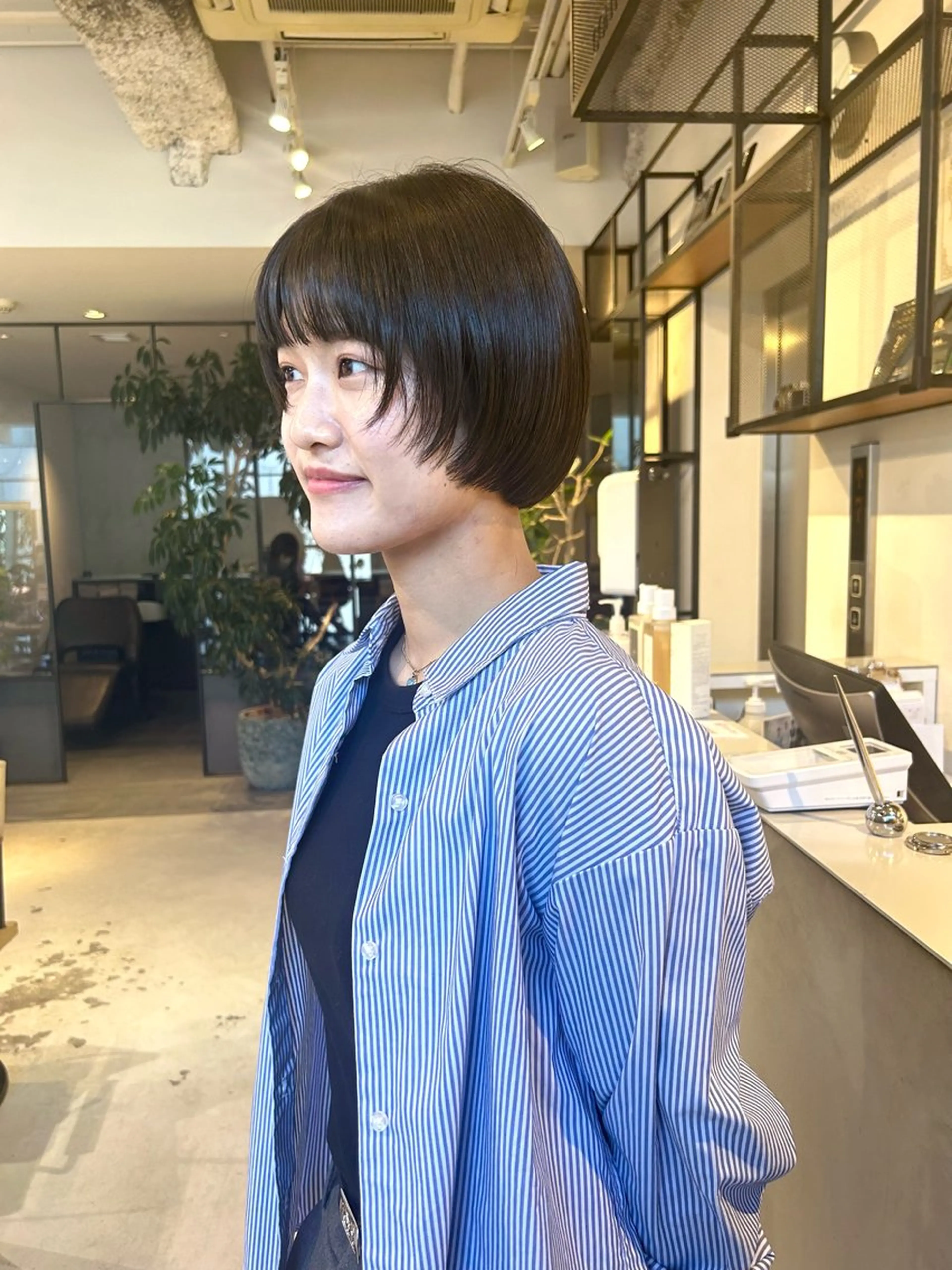 ショート 津葉井 麗奈のヘアスタイル