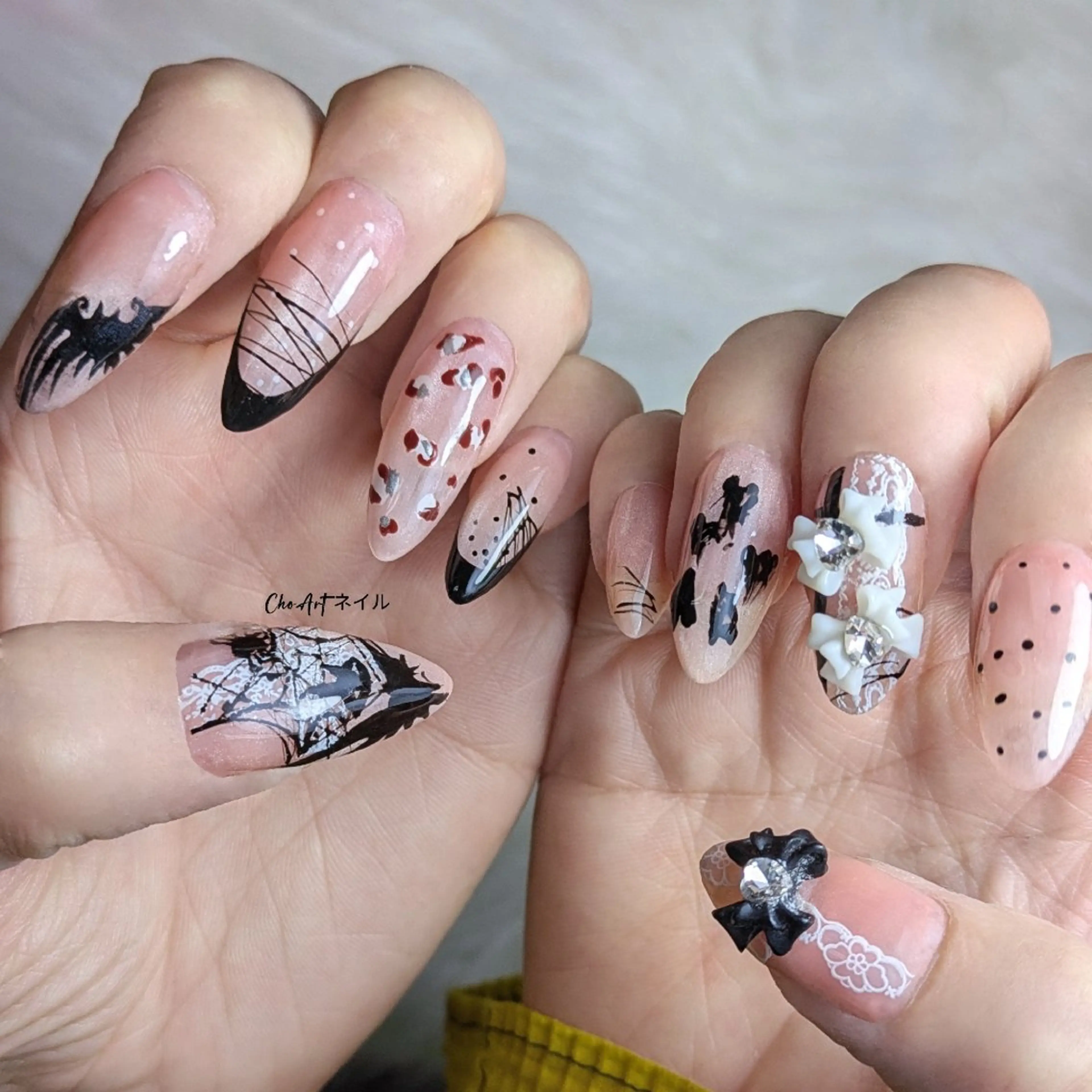 ネイル アートネイル フレンチネイル ハロウィン キラキラネイル ラメ(グリッター) Cho Artネイル所属・Cho Art ネイルのネイルデザイン