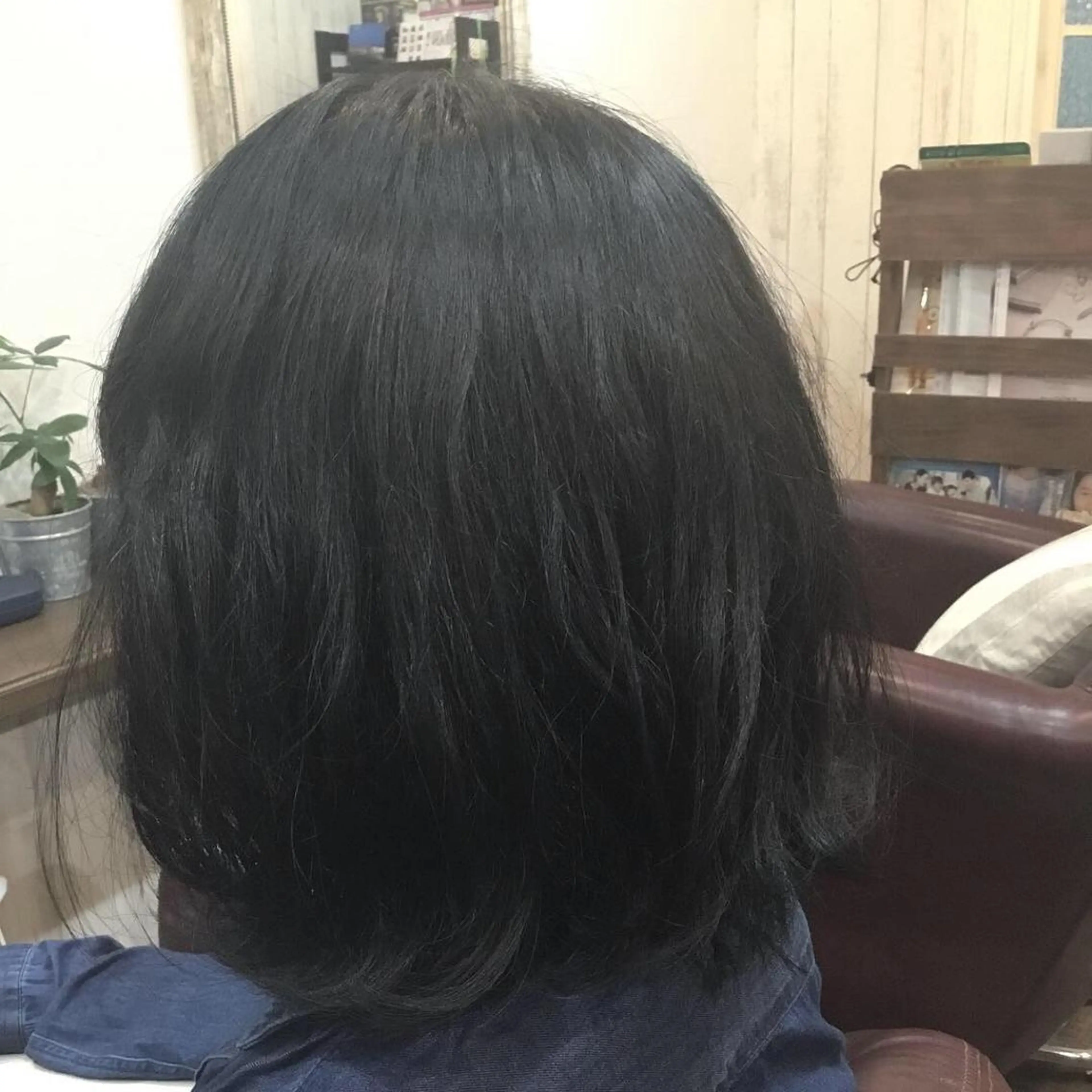 ミディアム カラー パーマ 金崎 新吾のヘアスタイル