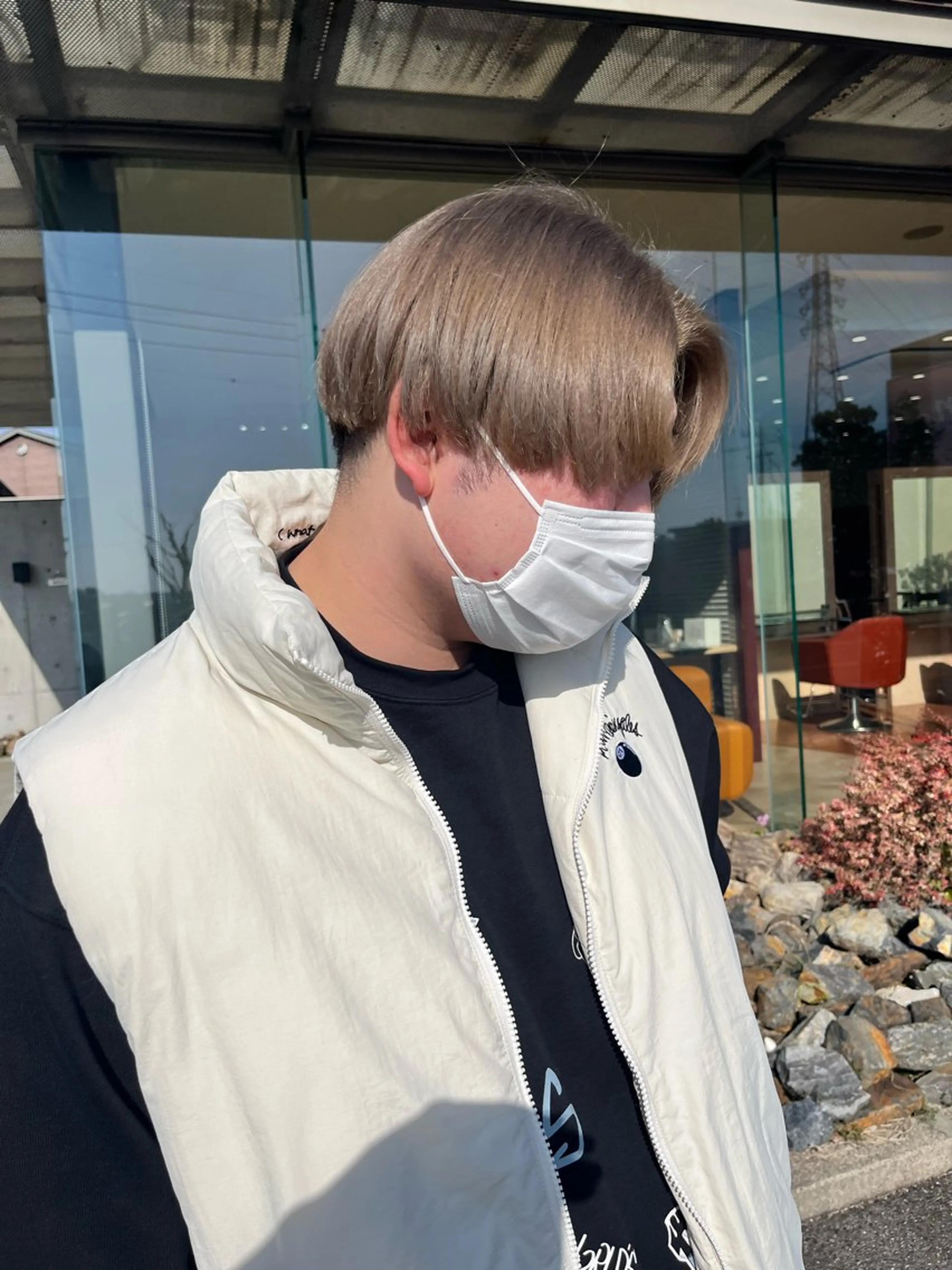 ショート カラー 犬塚 梨花のヘアスタイル