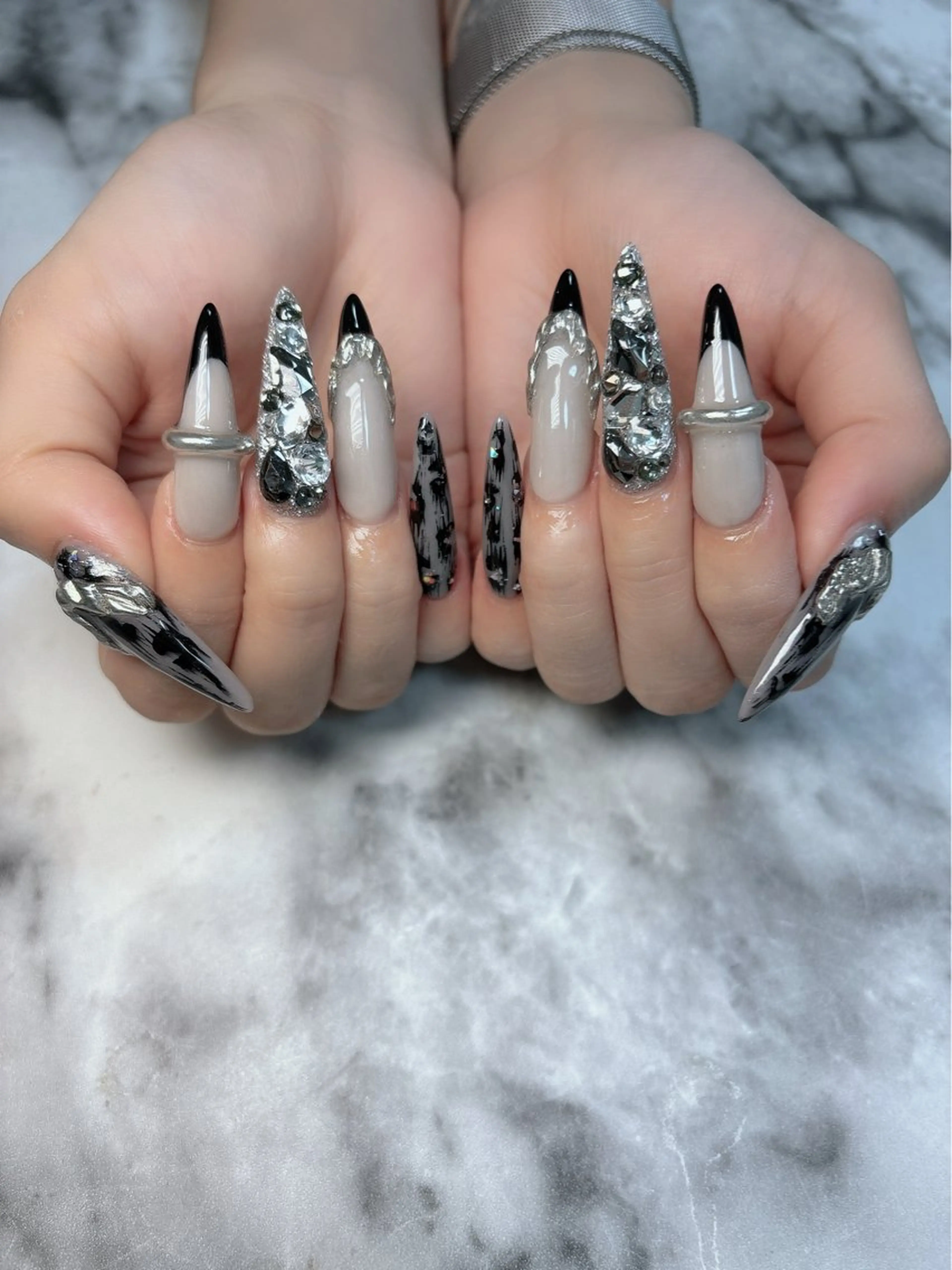 ネイル ロングネイル ハンドネイル salon de belnetta所属・kayo 💅のネイルデザイン