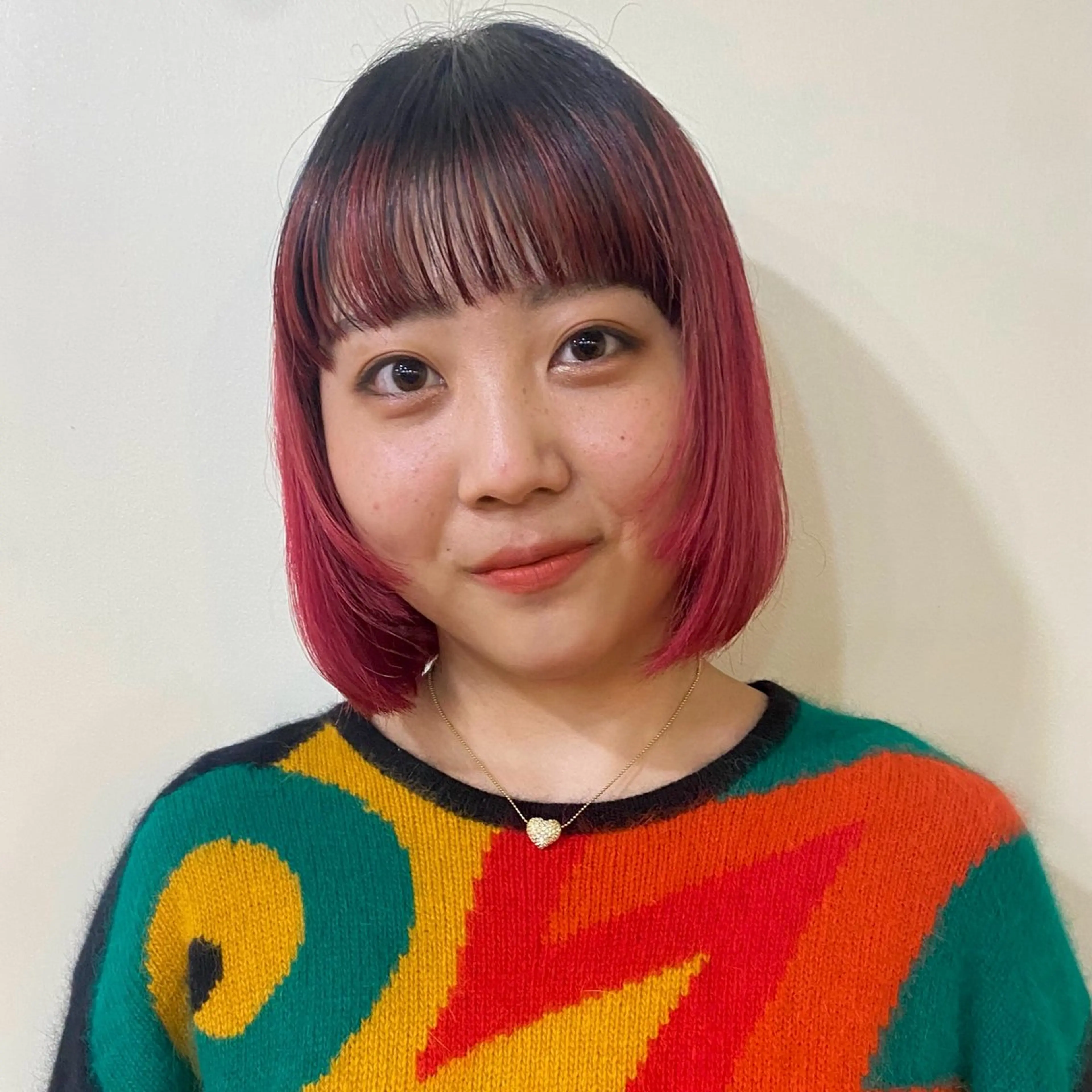 ショート カラー カット ヘアカラー トリートメント Lilu しずくのヘアスタイル