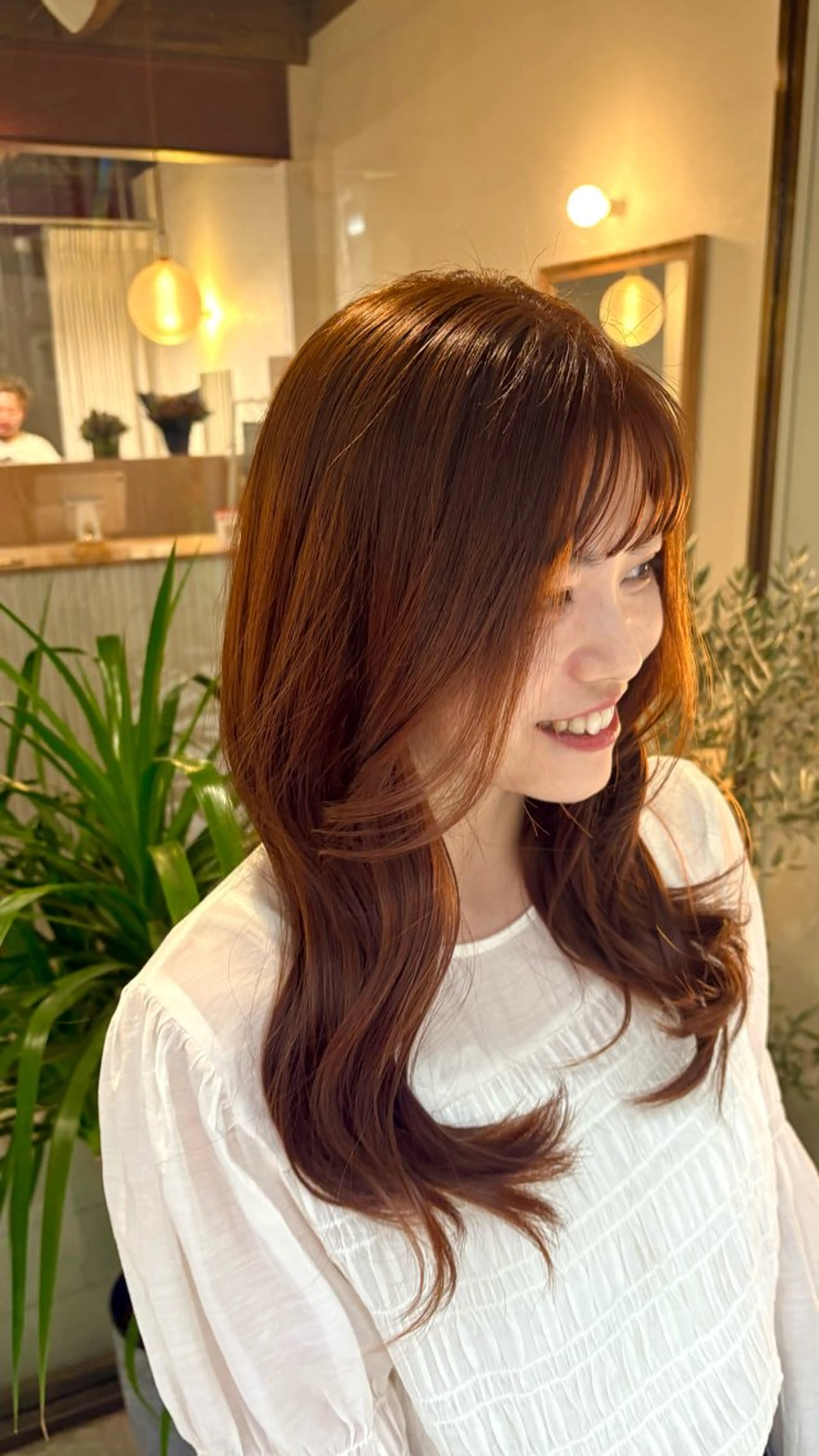 ロング オレンジブラウン ヘアカラー トリートメント 田中 美海のヘアスタイル