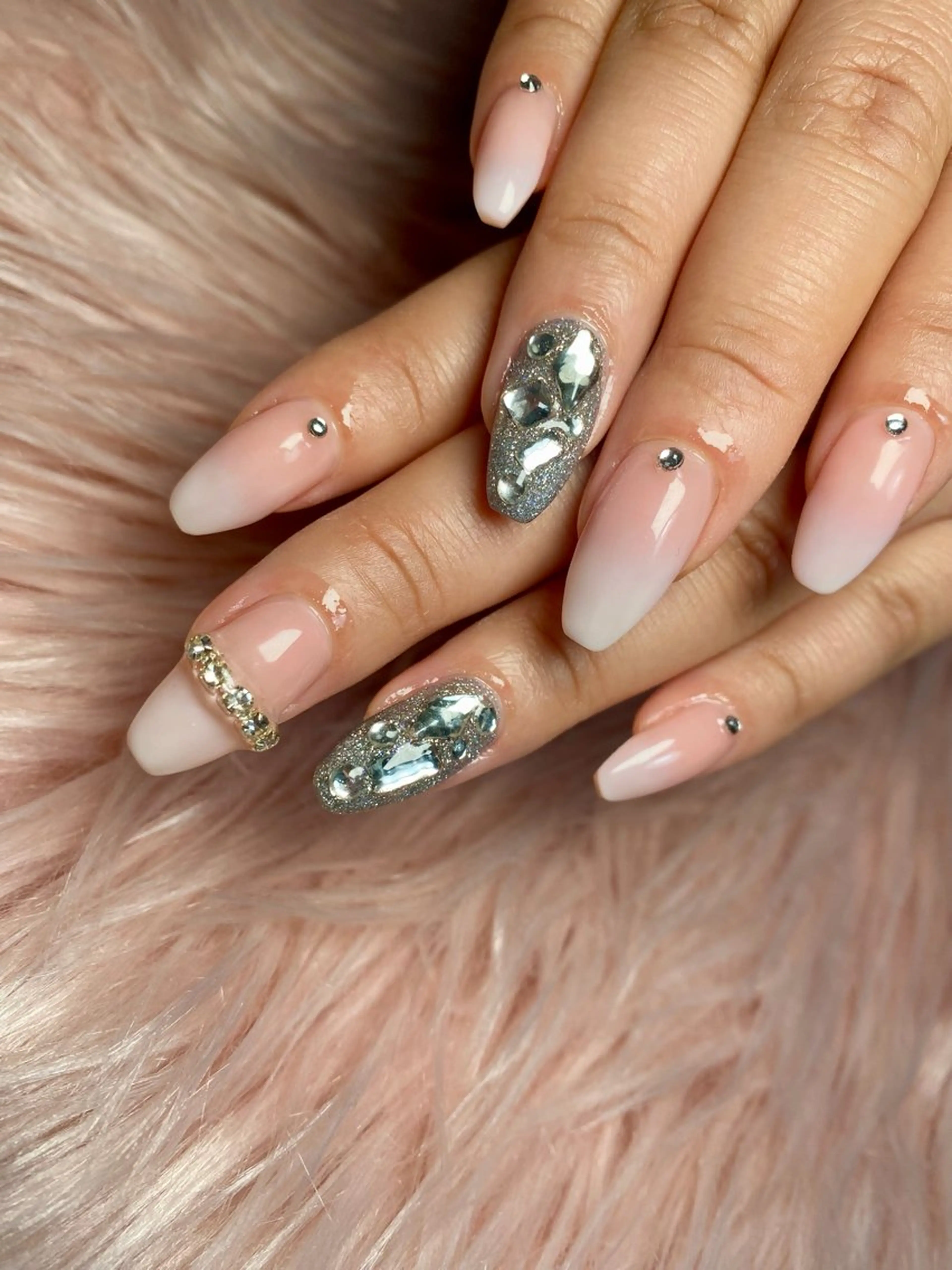 ネイル 持ち込み mille feuilleのネイルデザイン