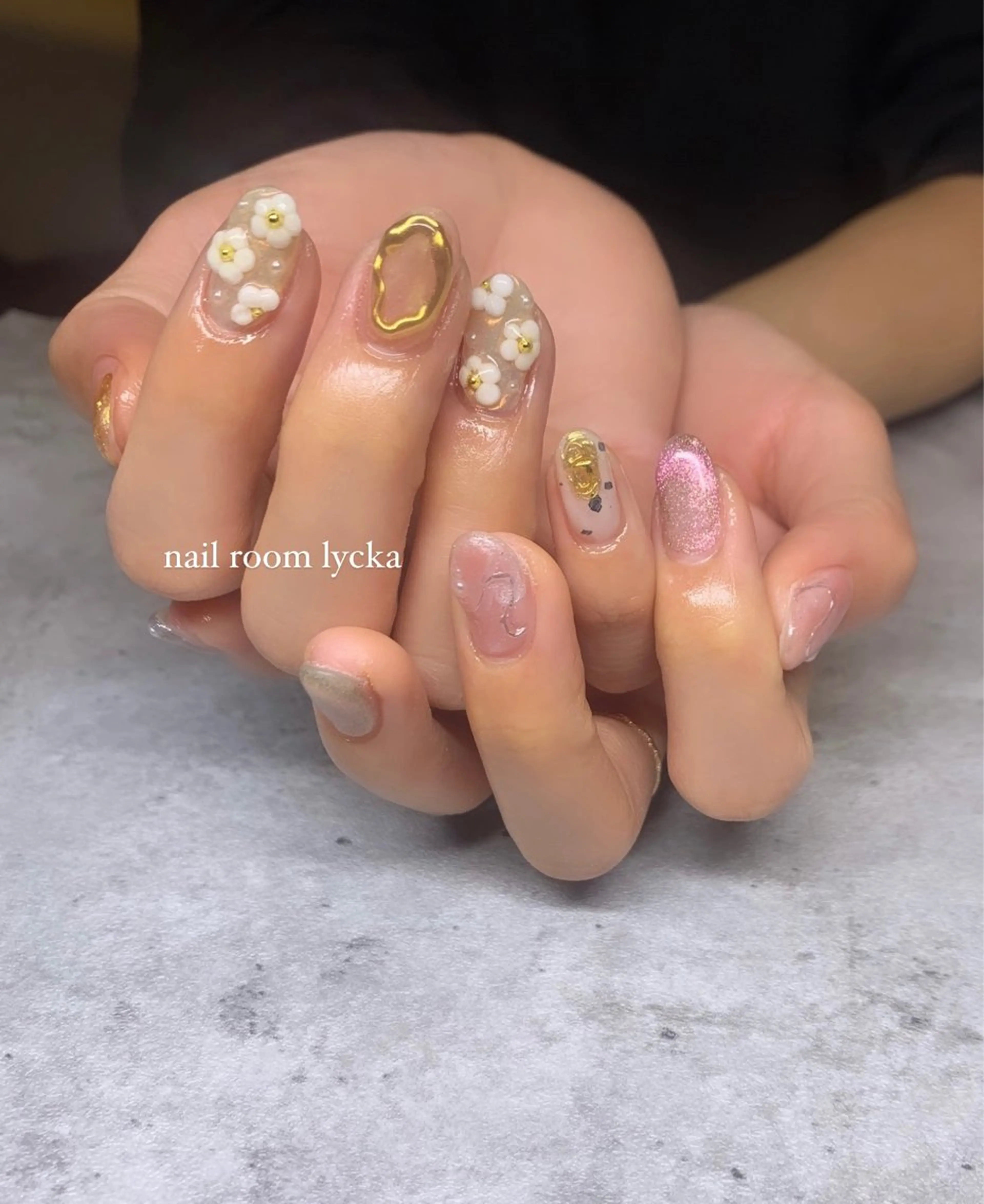 ネイル ﾈｲﾙﾙｰﾑﾘｯｶ 𝐦𝐚𝐲𝐮のネイルデザイン