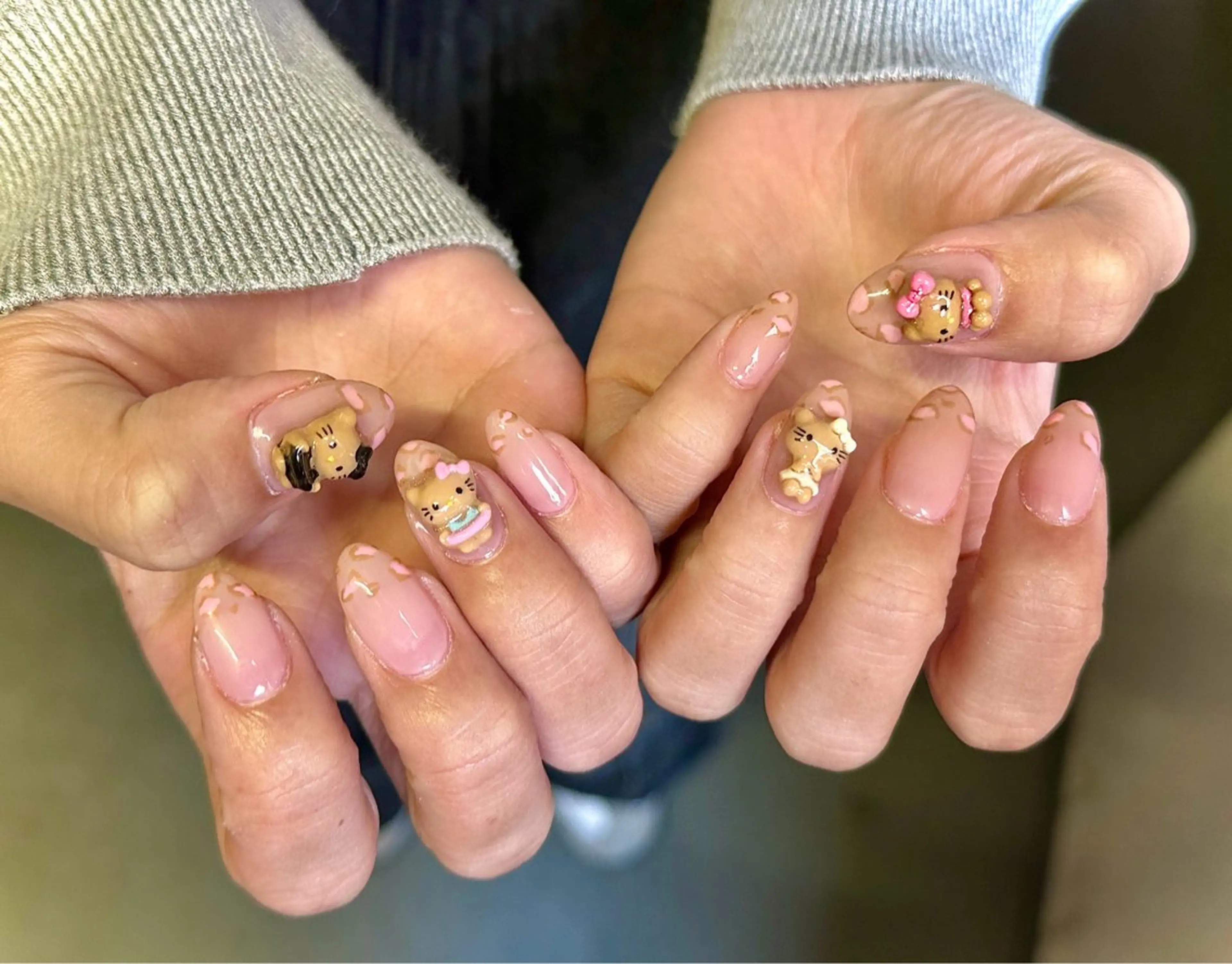 ネイル ハンドネイル 🎀 NaNa_nailのネイルデザイン