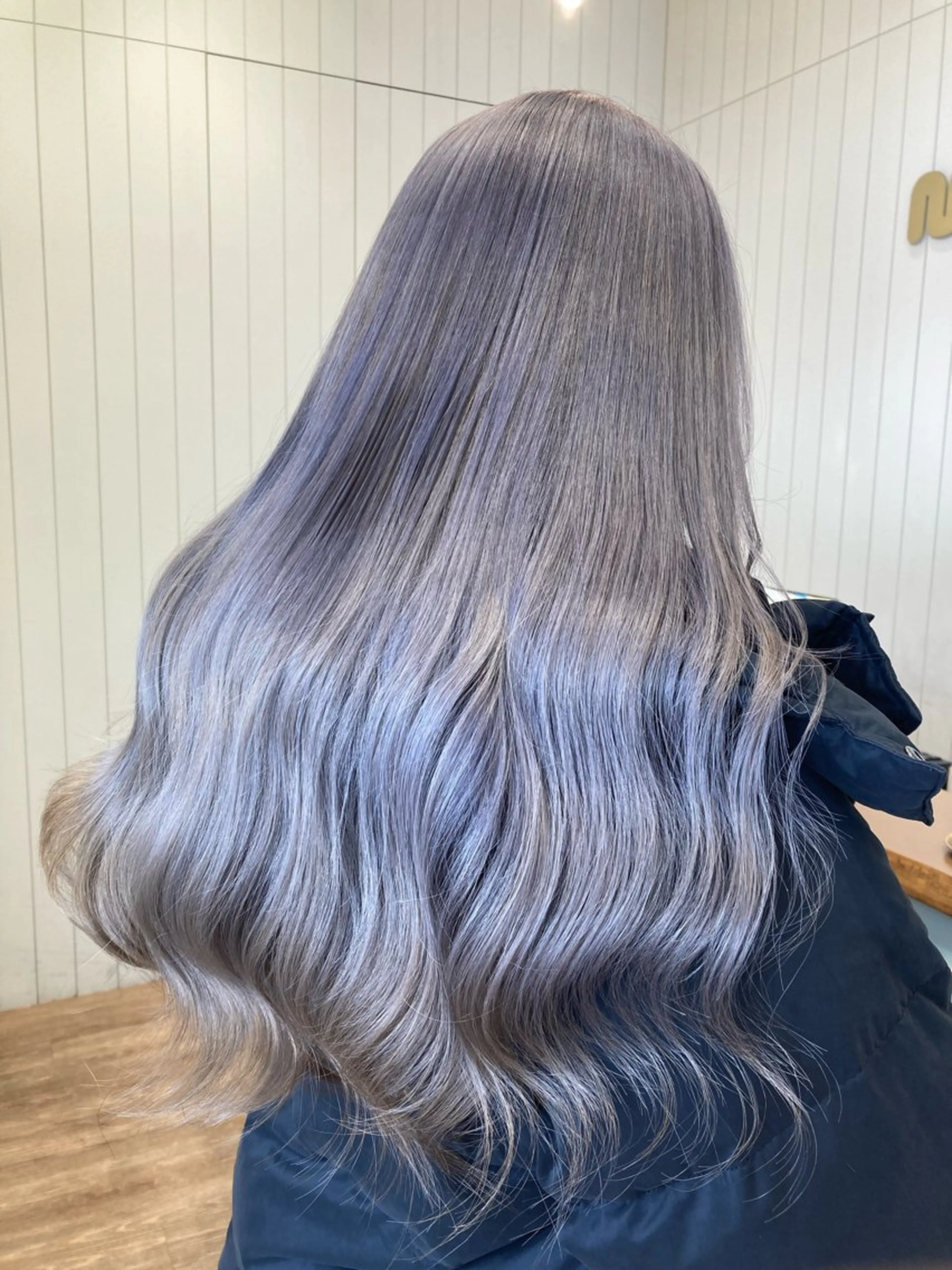 セミロング 学生 ヘアカラー むらたみずき /大宮ブリーチカラーのヘアスタイル