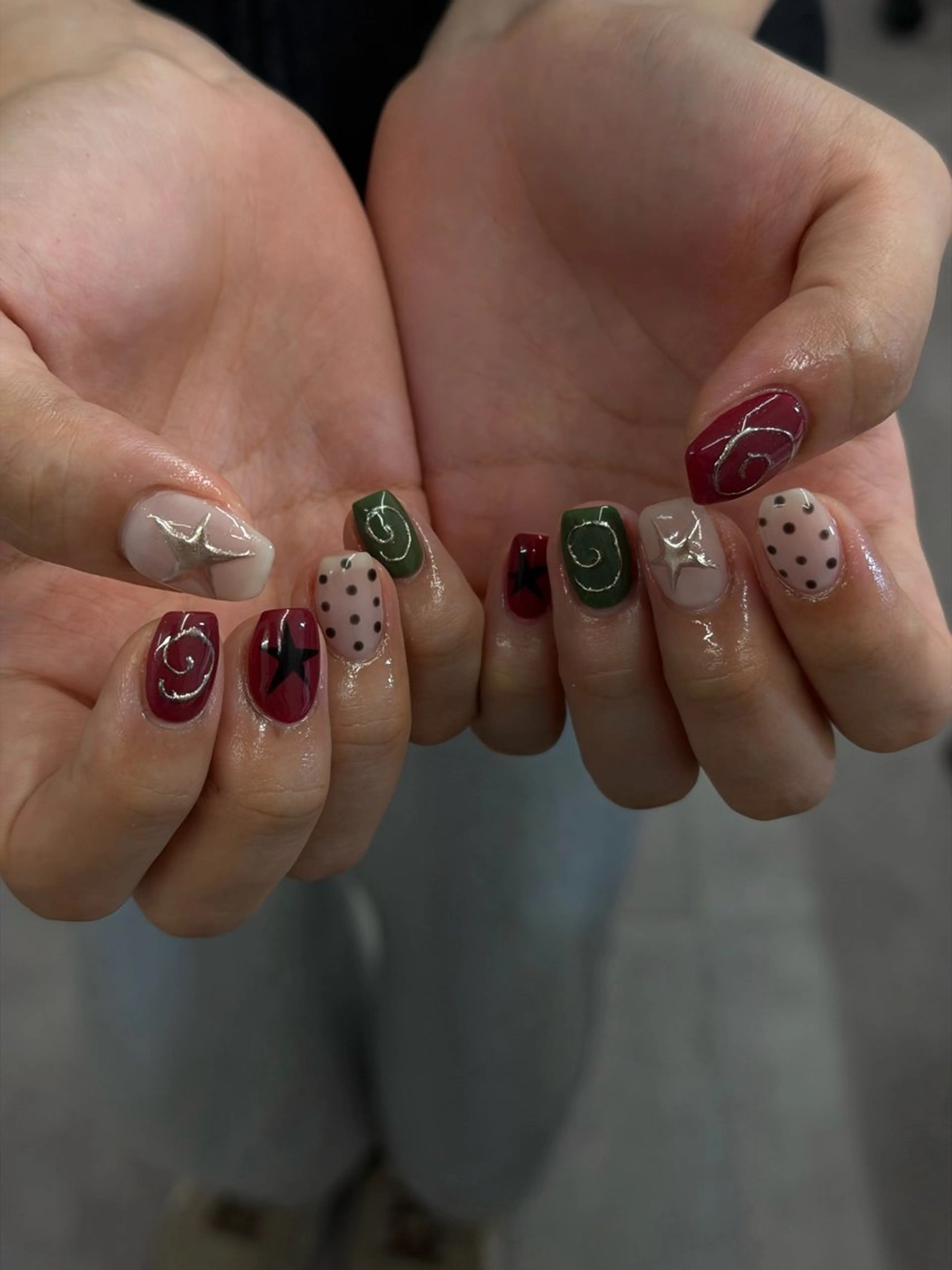 ネイル ドット ジェルネイル マグネットネイル ニュアンスネイル パラジェル ハンドネイル ハンドケア Bana_ Nailのネイルデザイン