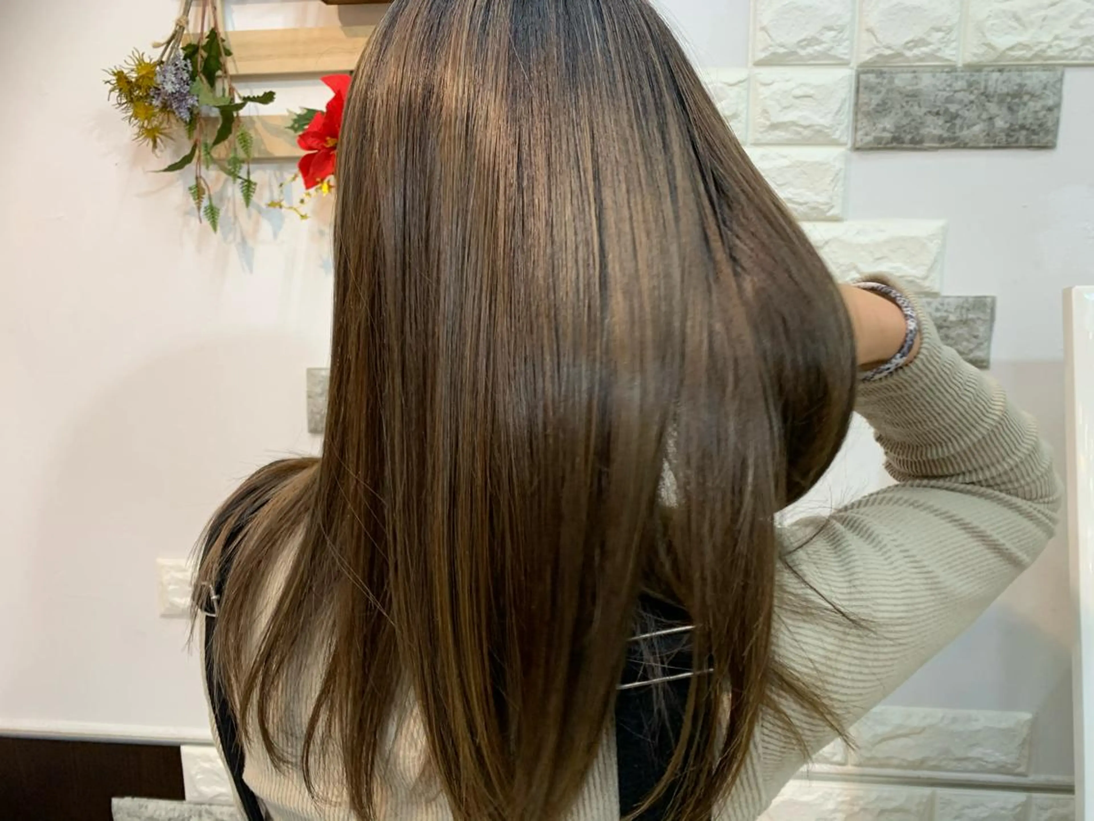 セミロング 大人女性ぼかし メンズ強化🦙平作のヘアスタイル