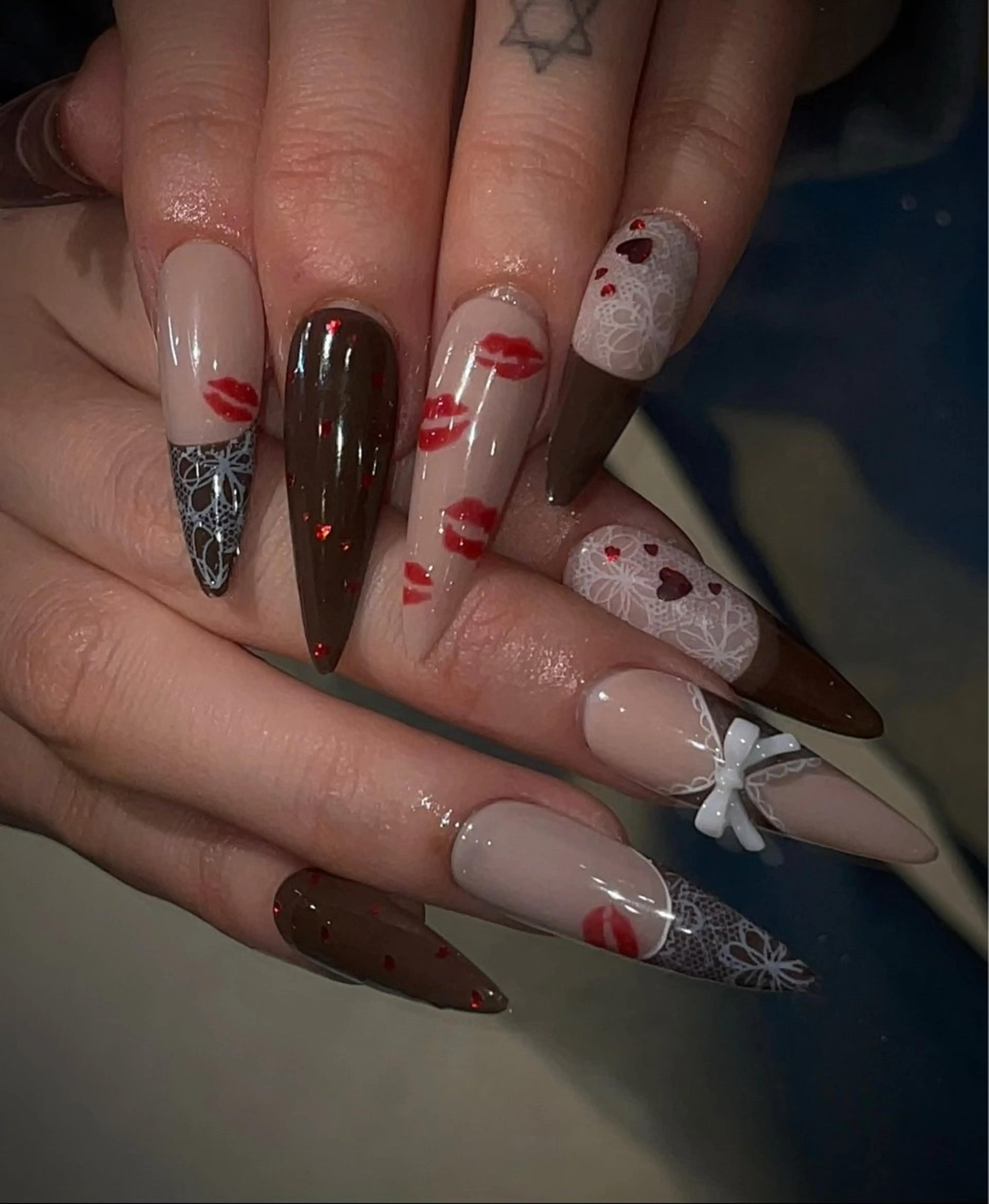 ネイル バレンタイン ハンドネイル SoLuna Hikariのネイルデザイン