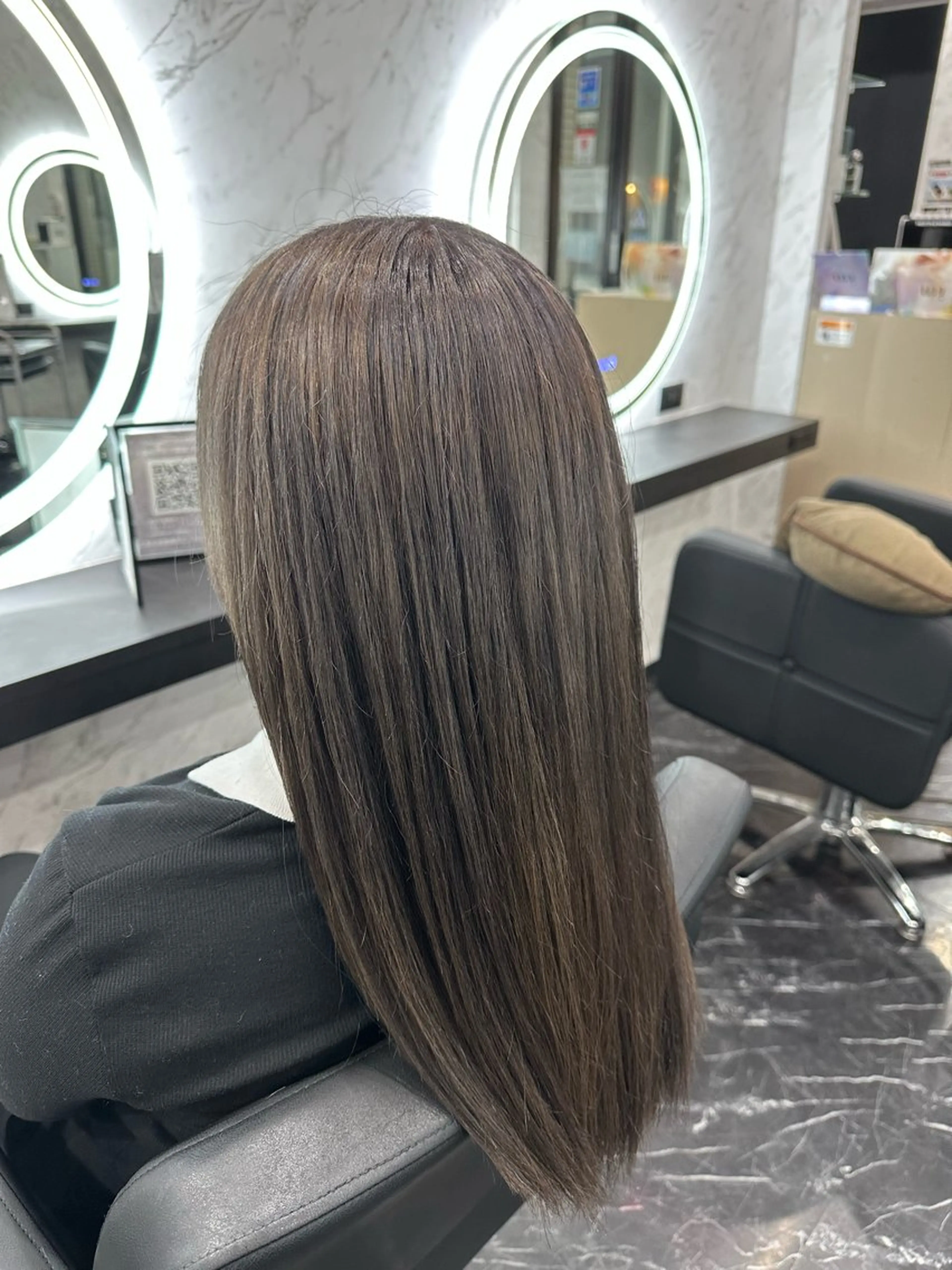 カラー LOHAS 優来（ユラ）のヘアスタイル