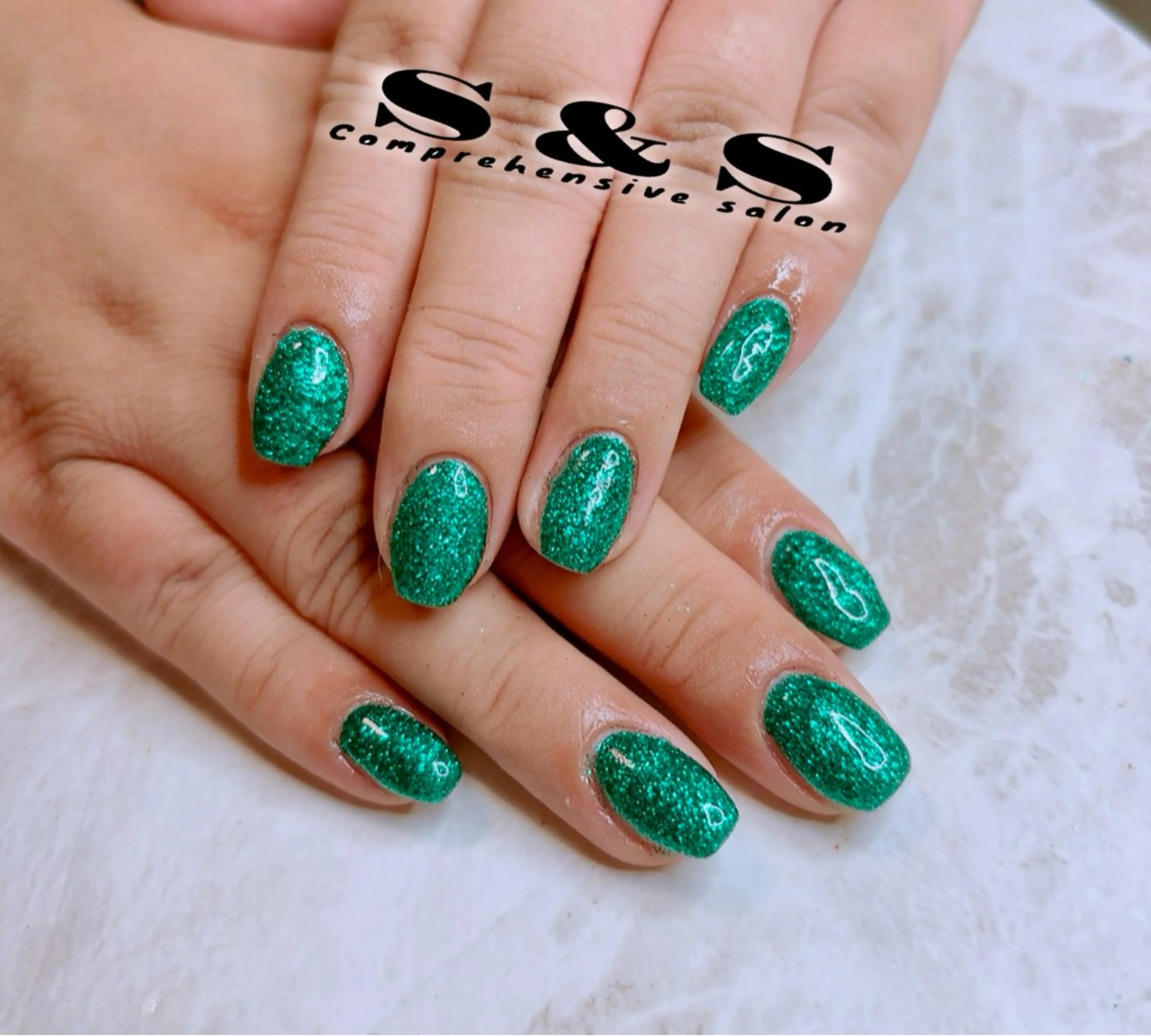 ネイル グリーン キラキラネイル ラメ(グリッター) S&S 村田小百合のネイルデザイン