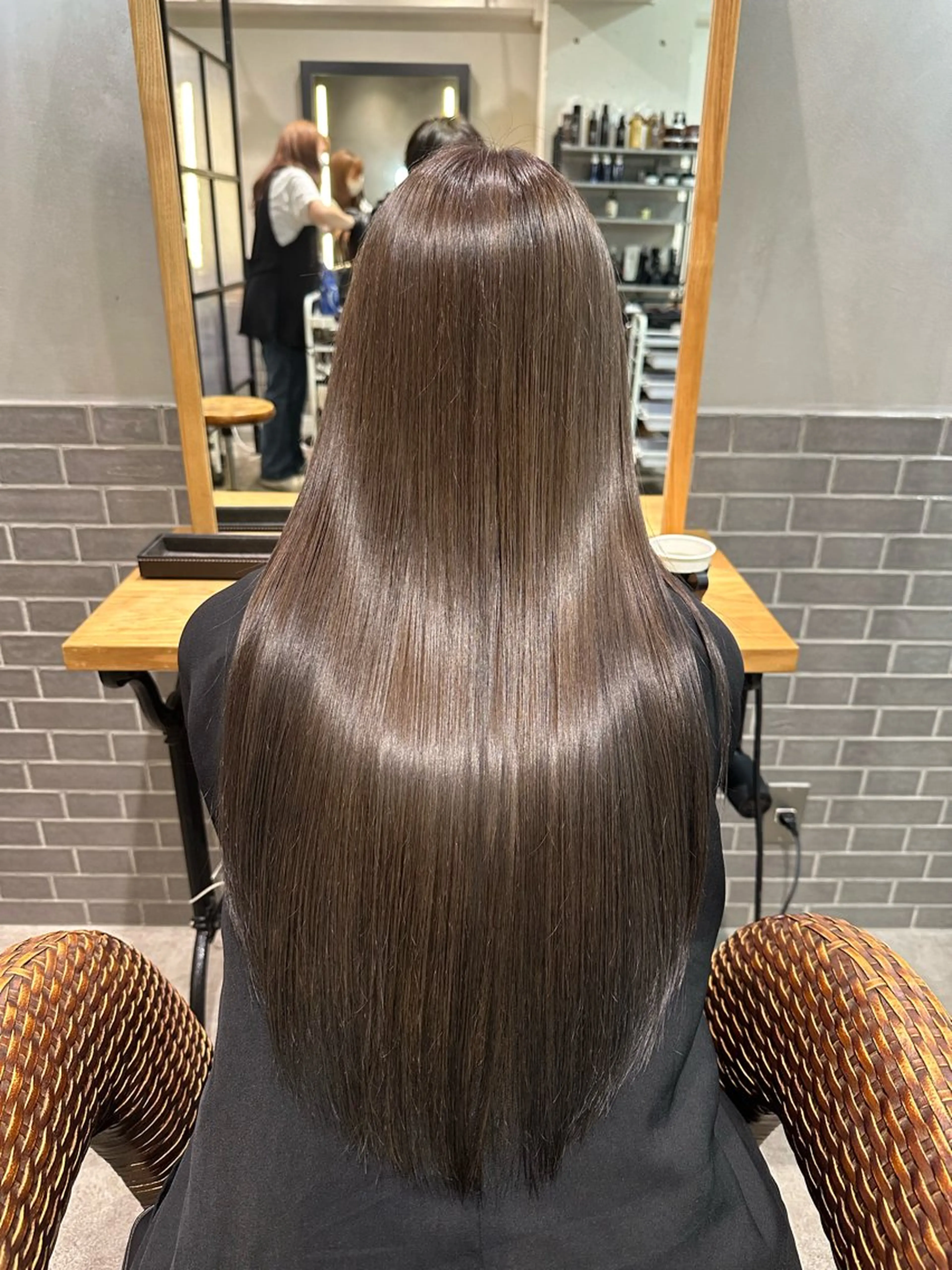 ミディアム カラー パーマ ヘアアレンジ メンズ キッズ ミディアムレイヤー メンズブリーチ メンズ韓国風 メンズウルフカット ベージュカラー 🌈髪質改善TR 艶カラーユウダイ🌈のヘアスタイル