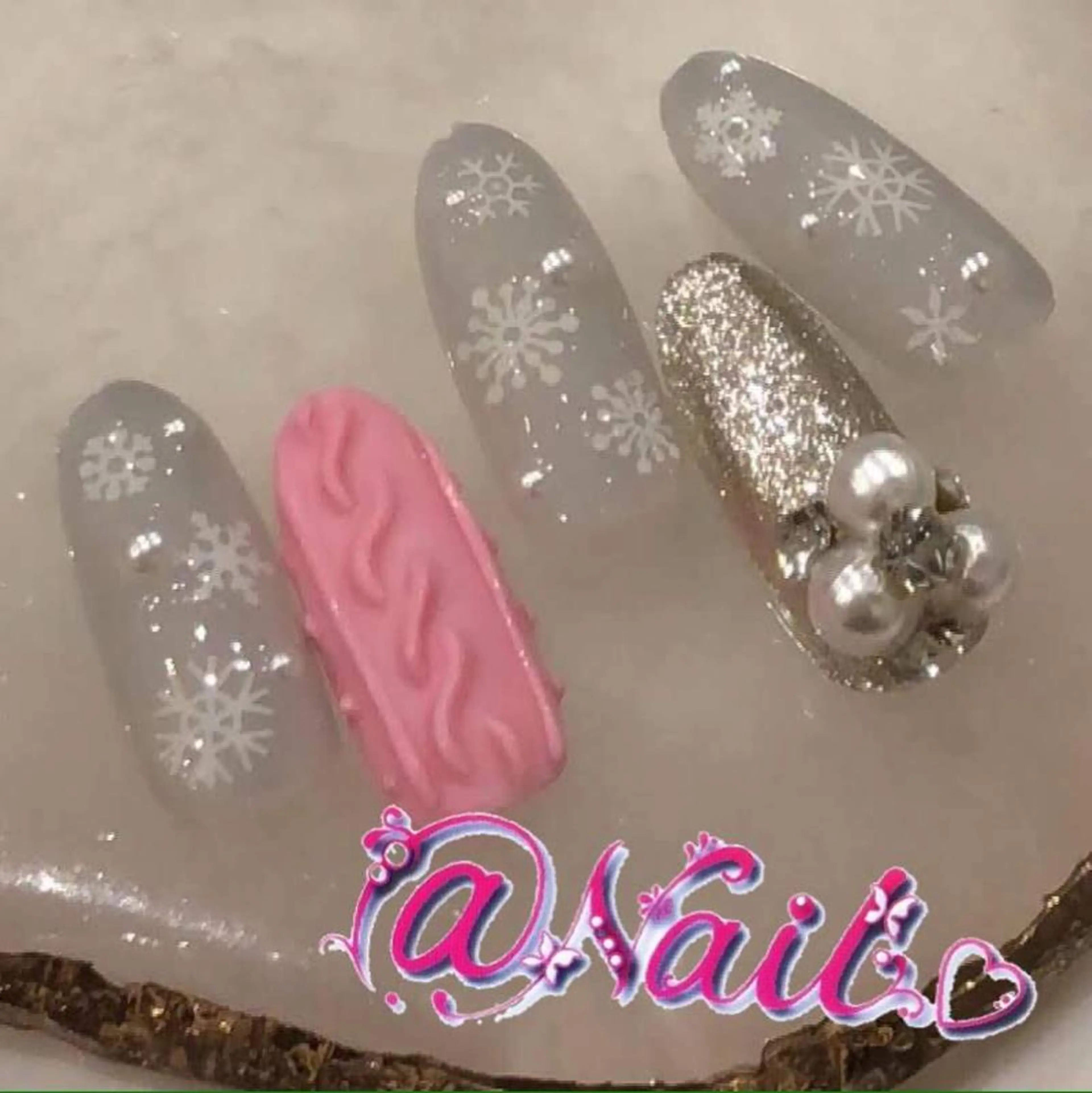 ネイル ネイルチップ 小尾 栞のネイルデザイン