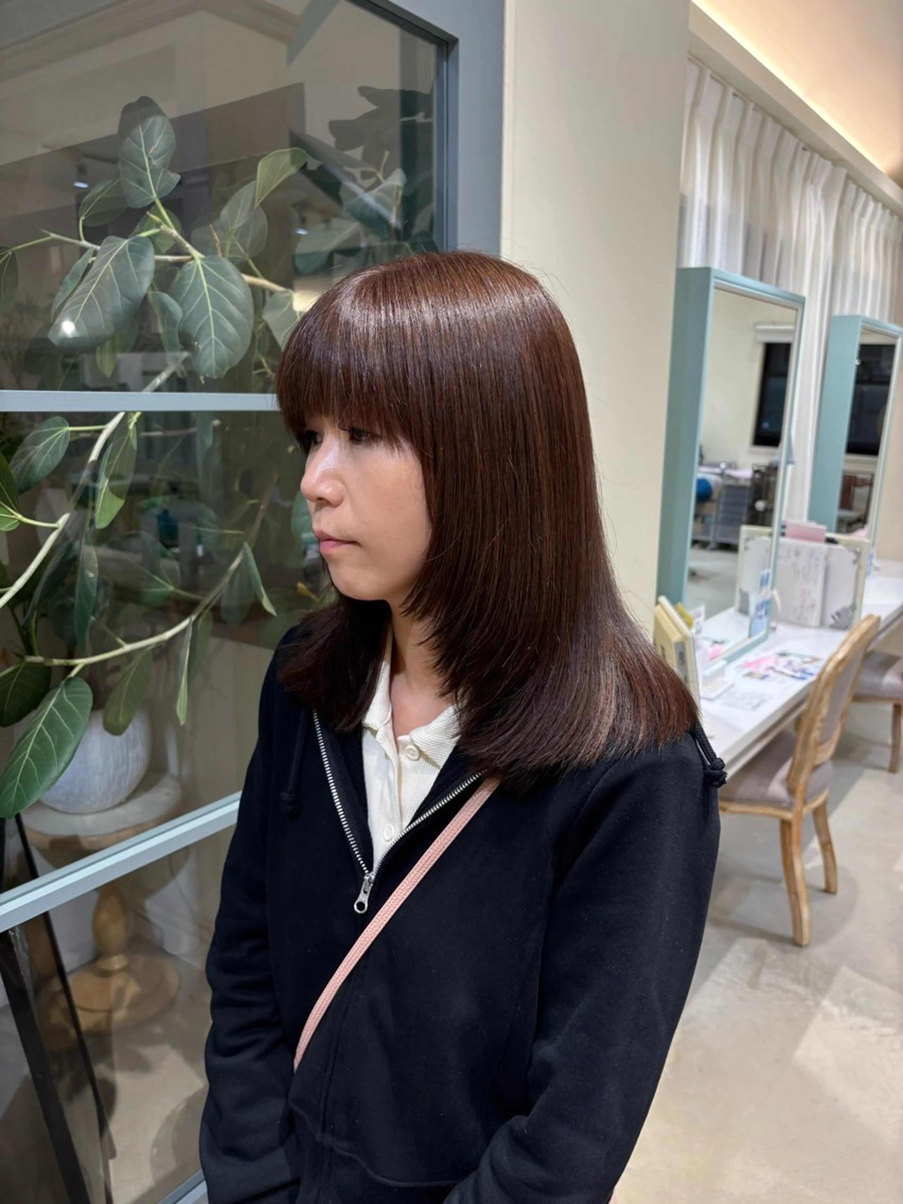 セミロング 加藤 風花のヘアスタイル