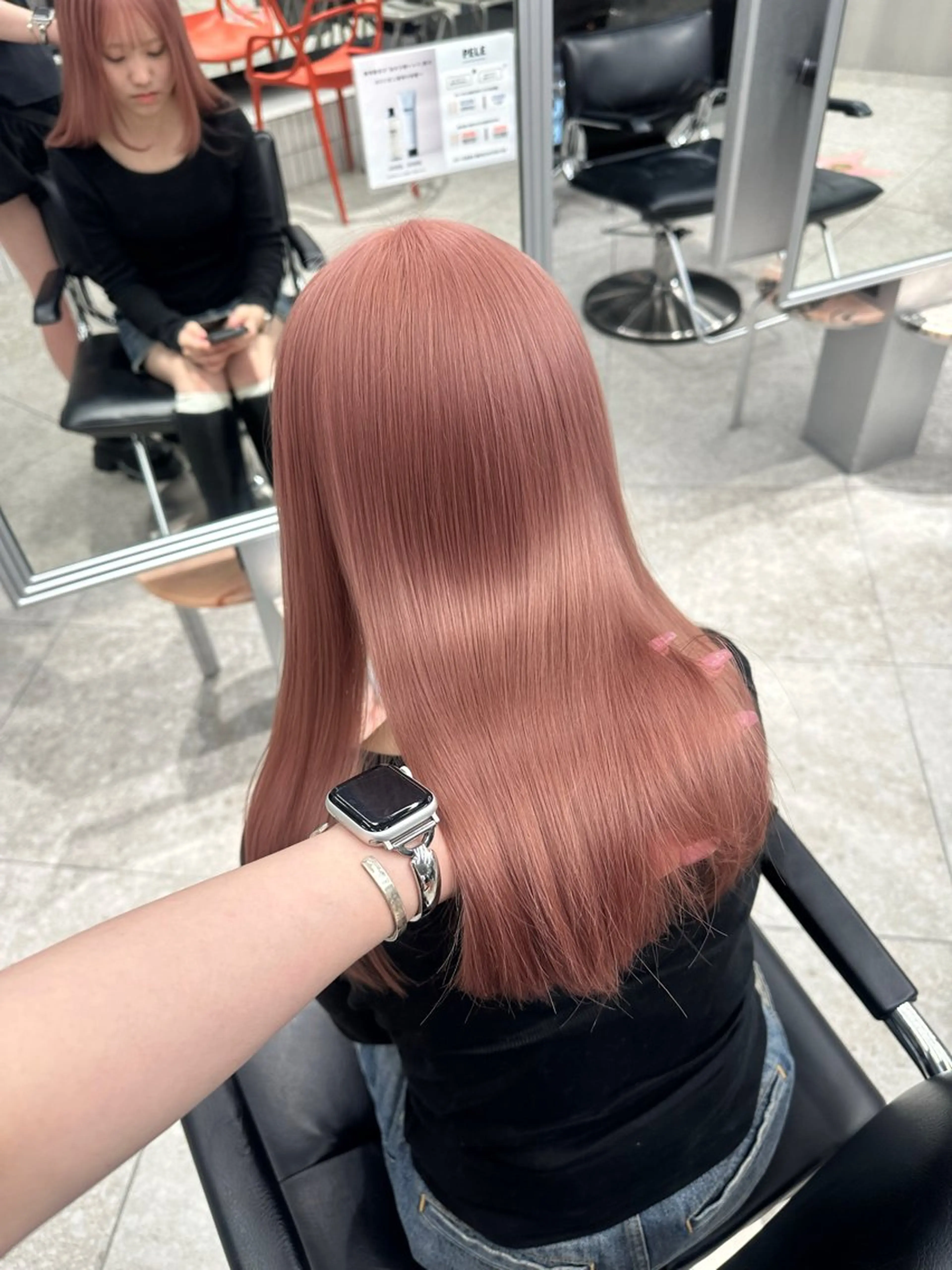 カラー ヘアカラー ハイトーン特化 pepe🎀のヘアスタイル