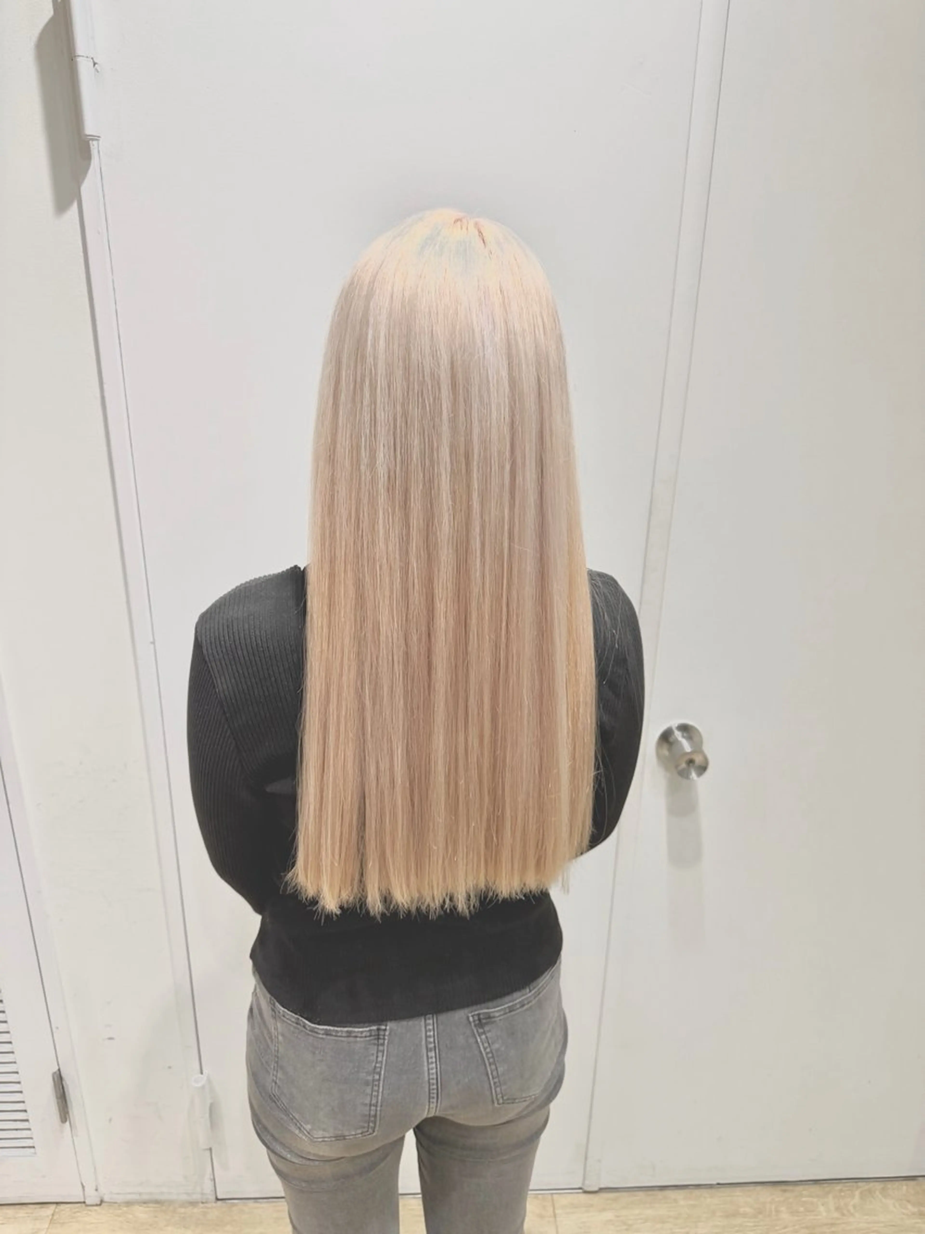 ロング カラー ヘアカラー トリートメント 吉松 大輝のヘアスタイル